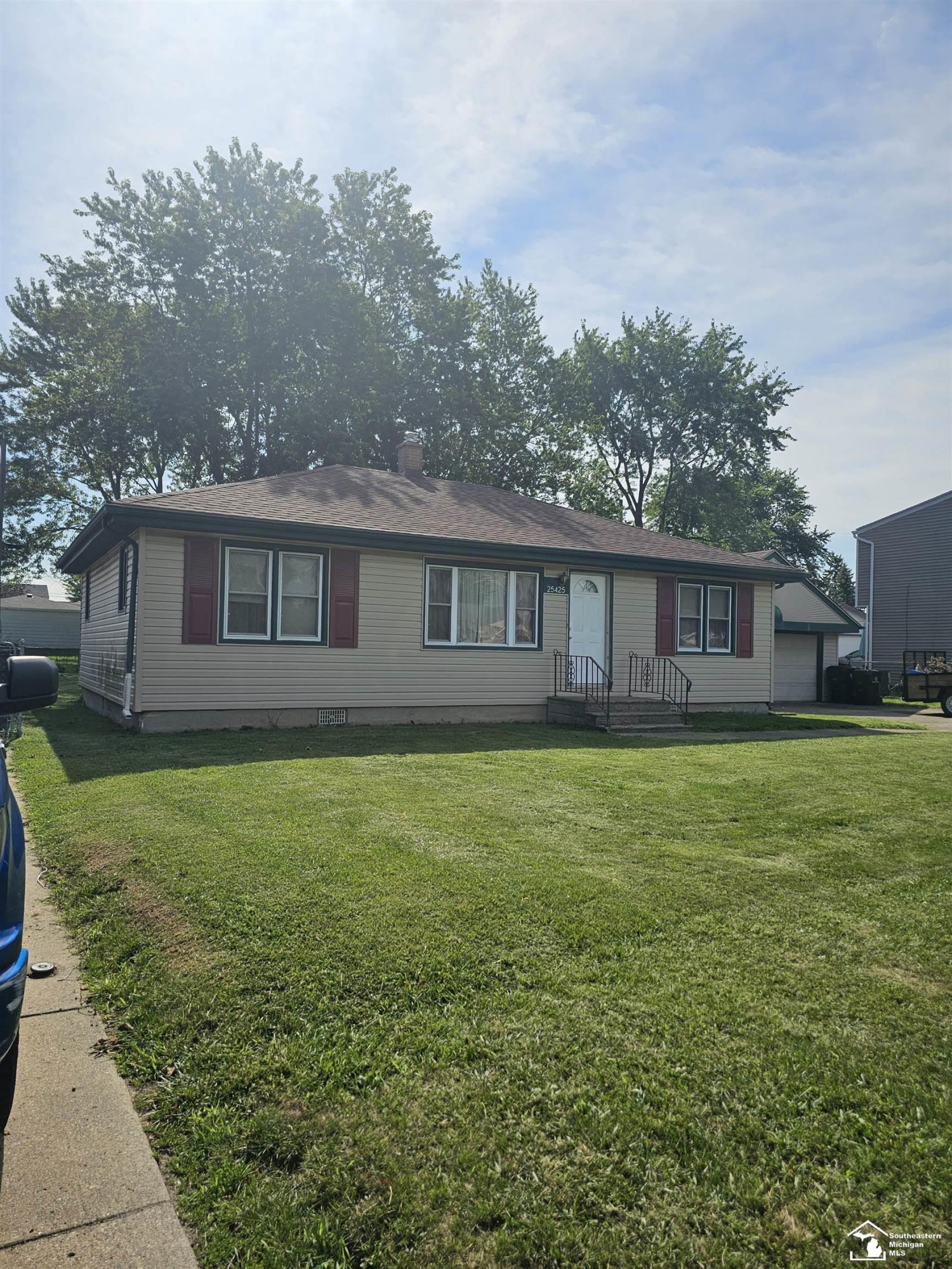 25425 Fairgrove Street, MI 48183 — Photo 5