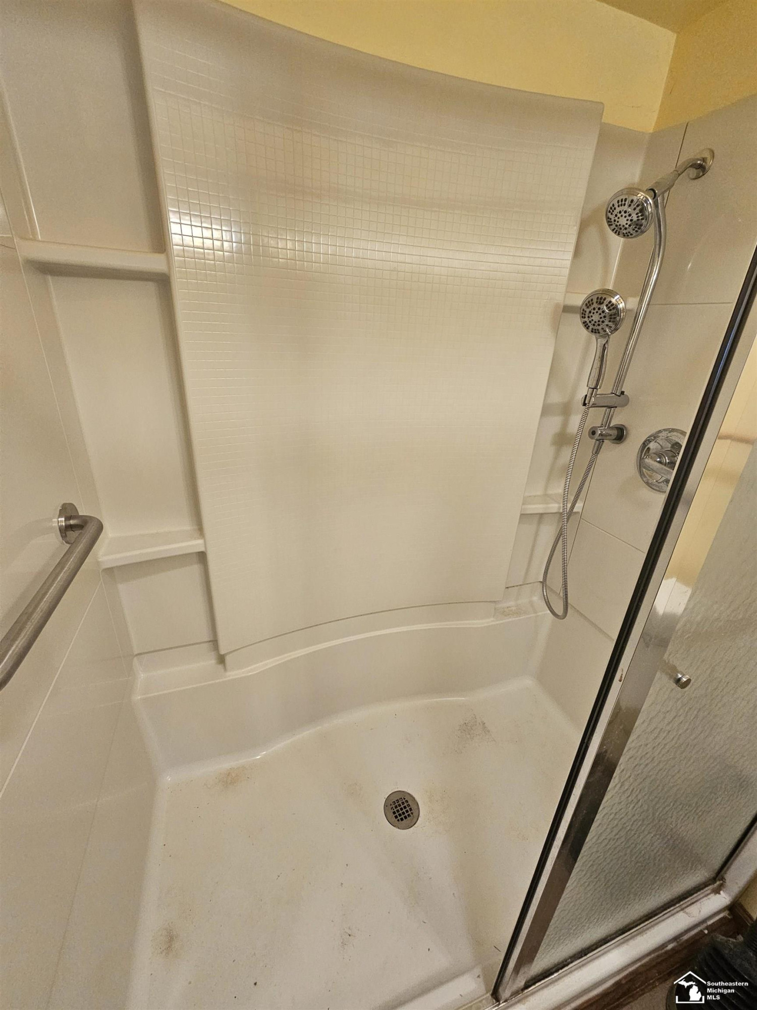 25425 Fairgrove Street, MI 48183 — Photo 10