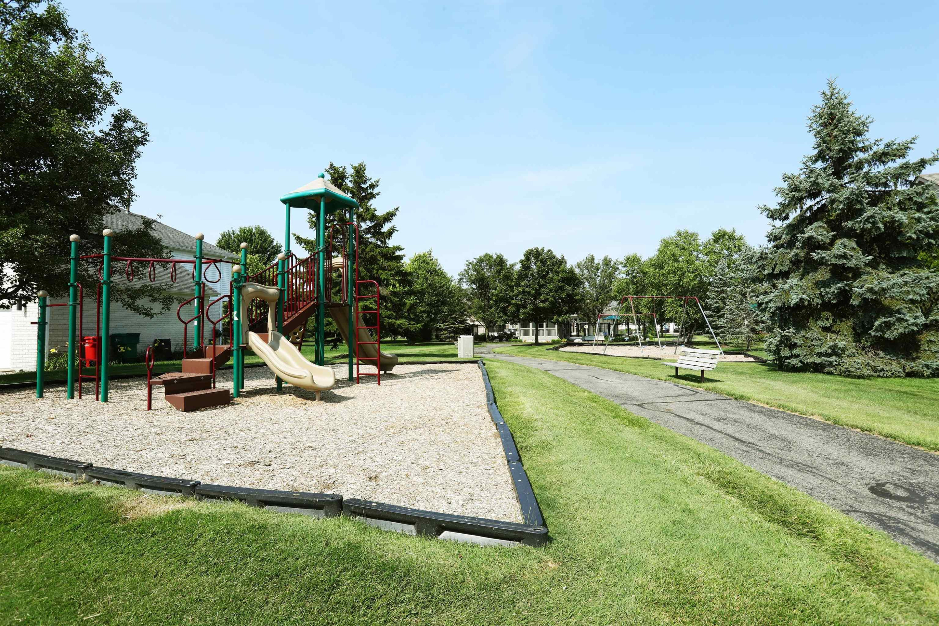 48535 Fairmont Drive, Macomb, MI 48044 — Photo 53