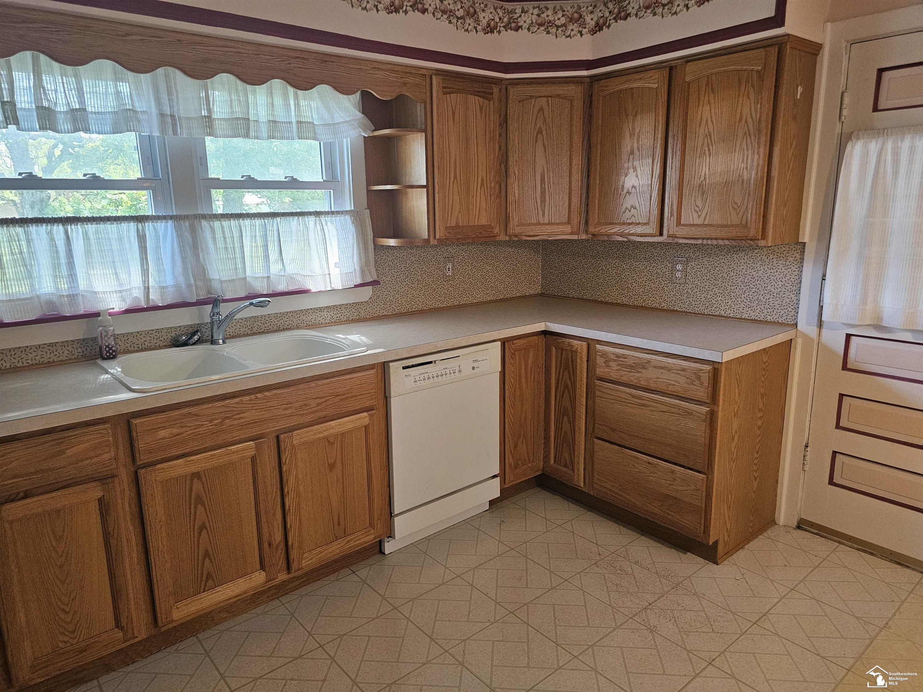 25425 Fairgrove Street, MI 48183 — Photo 13
