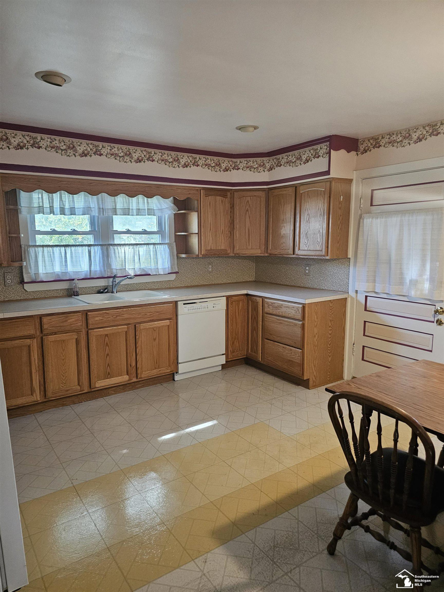 25425 Fairgrove Street, MI 48183 — Photo 15