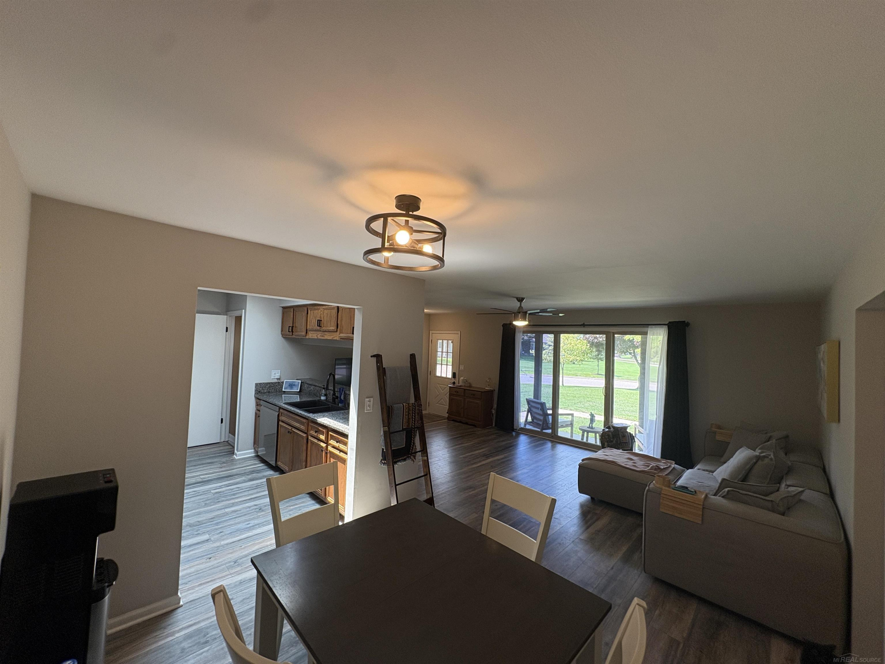 49116 Conway Court, Shelby Twp, MI 48315 — Photo 8