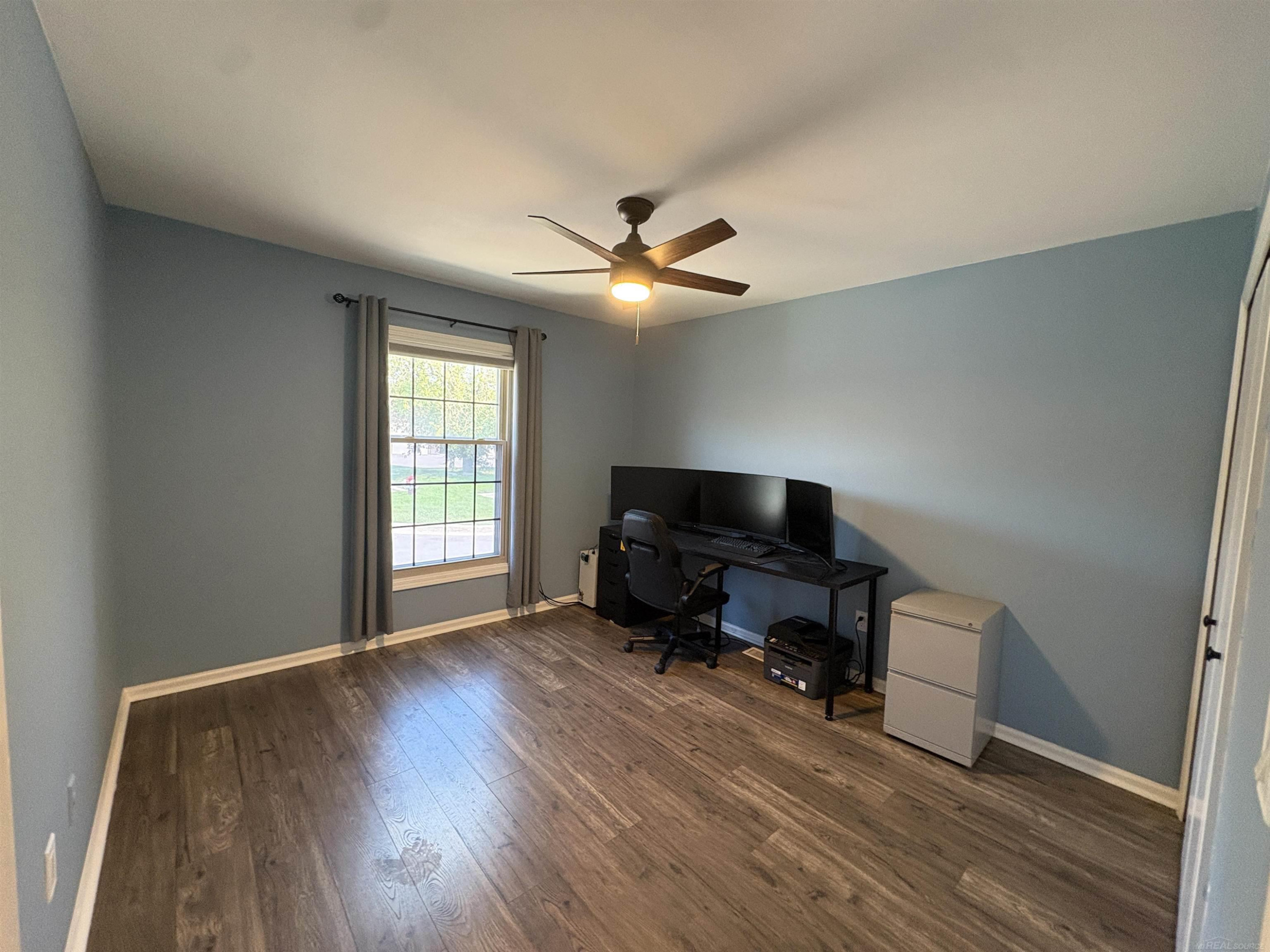 49116 Conway Court, Shelby Twp, MI 48315 — Photo 11