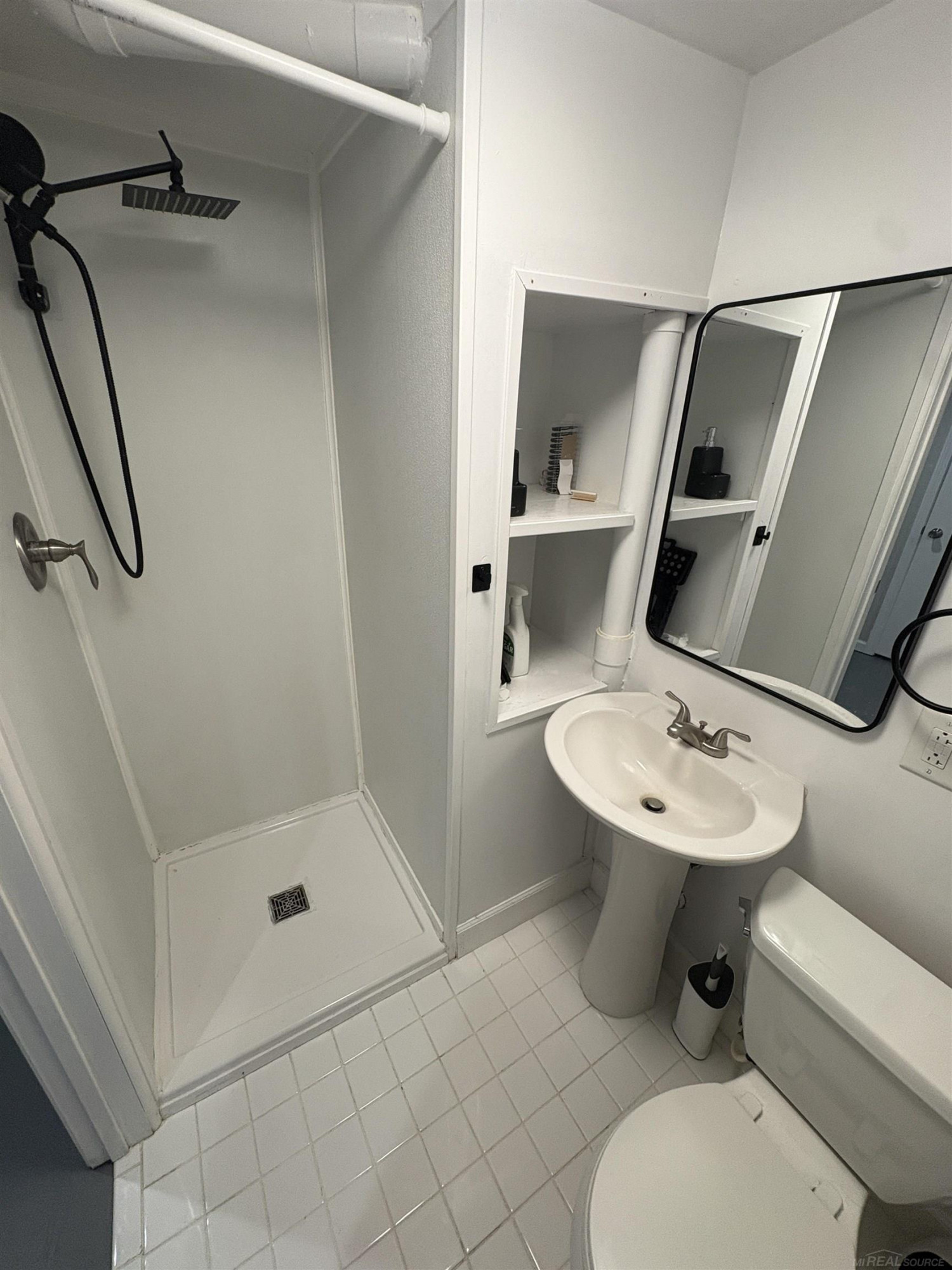 49116 Conway Court, Shelby Twp, MI 48315 — Photo 19