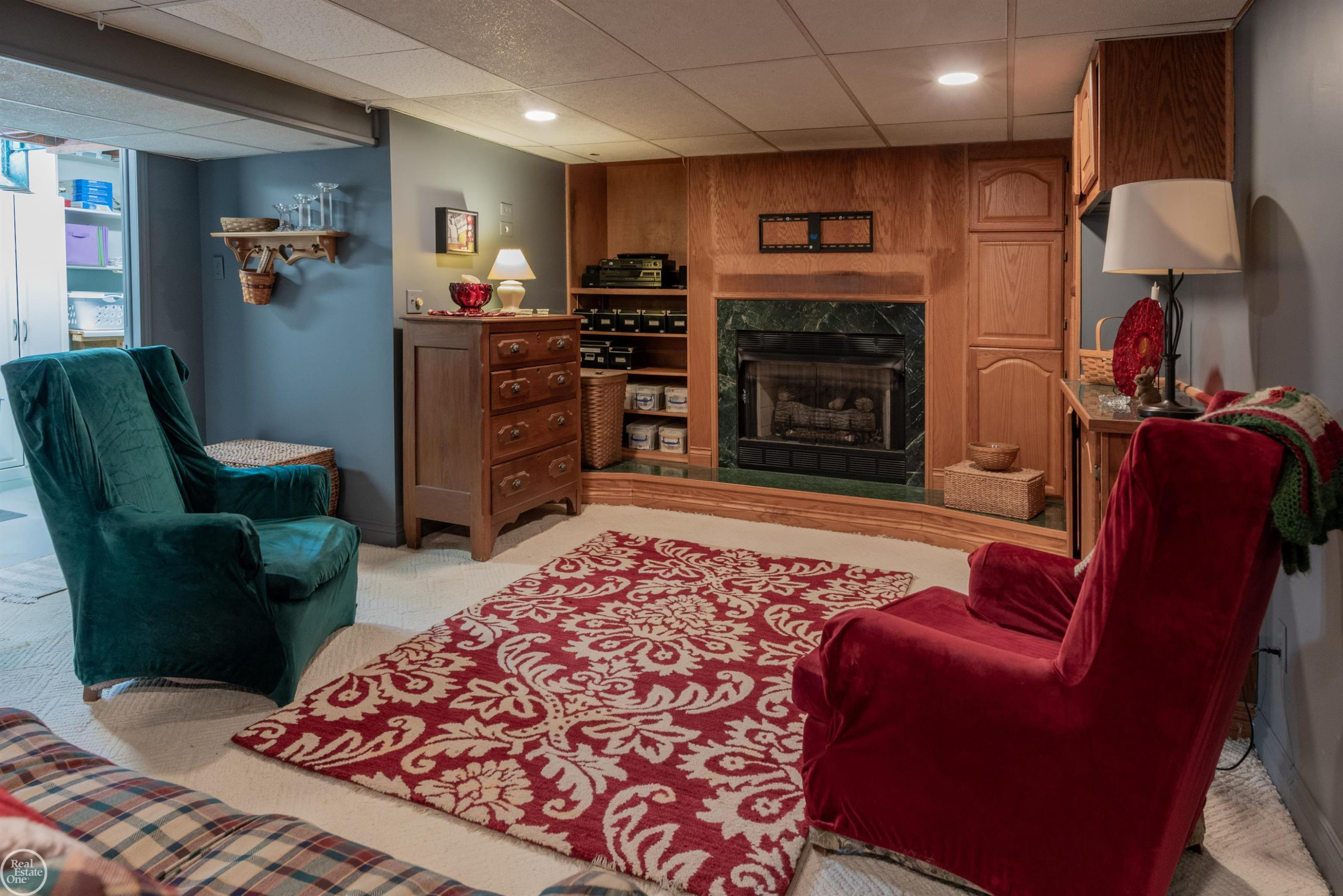 8324 Darlene Street, Warren, MI 48093 — Photo 20