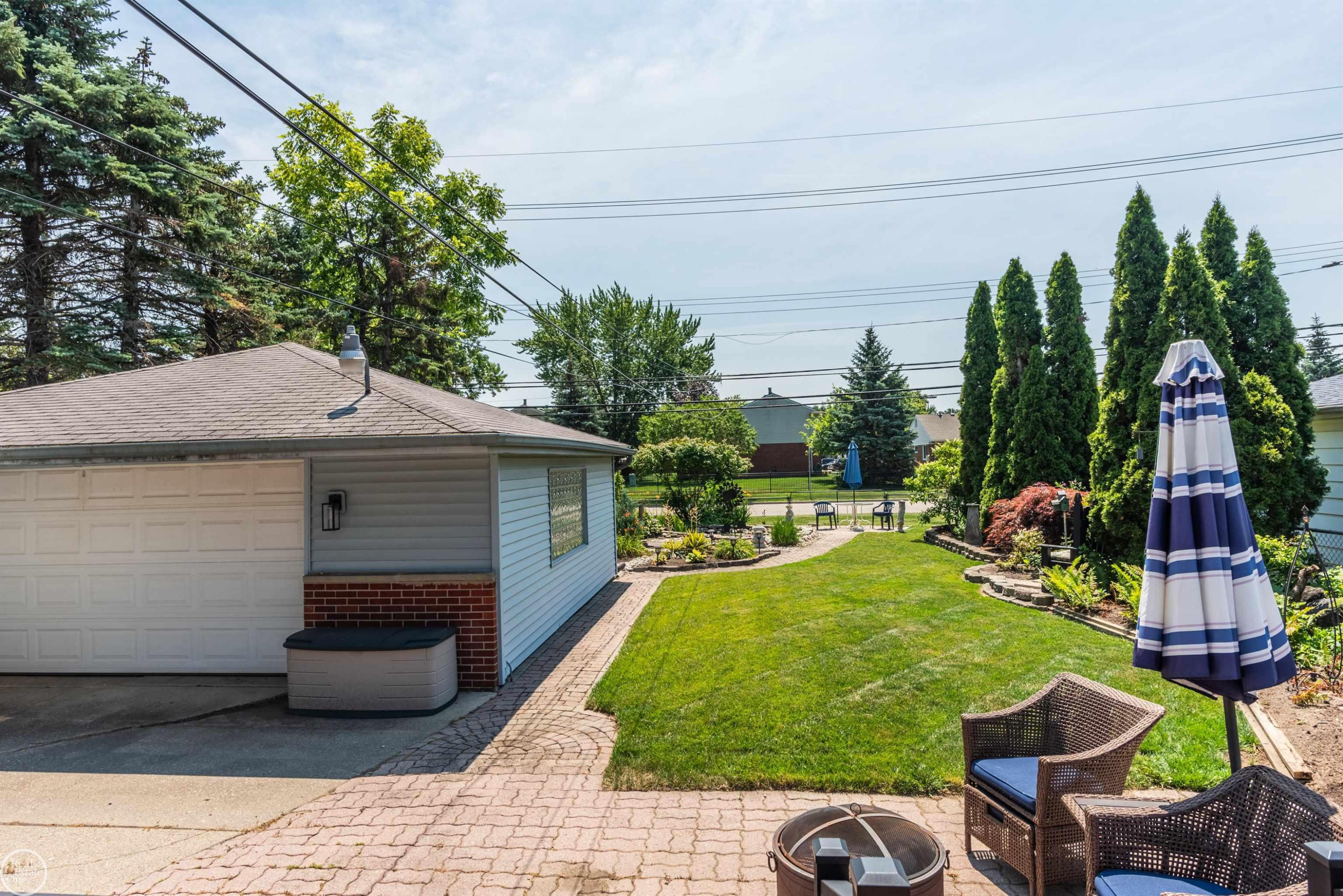 8324 Darlene Street, Warren, MI 48093 — Photo 27