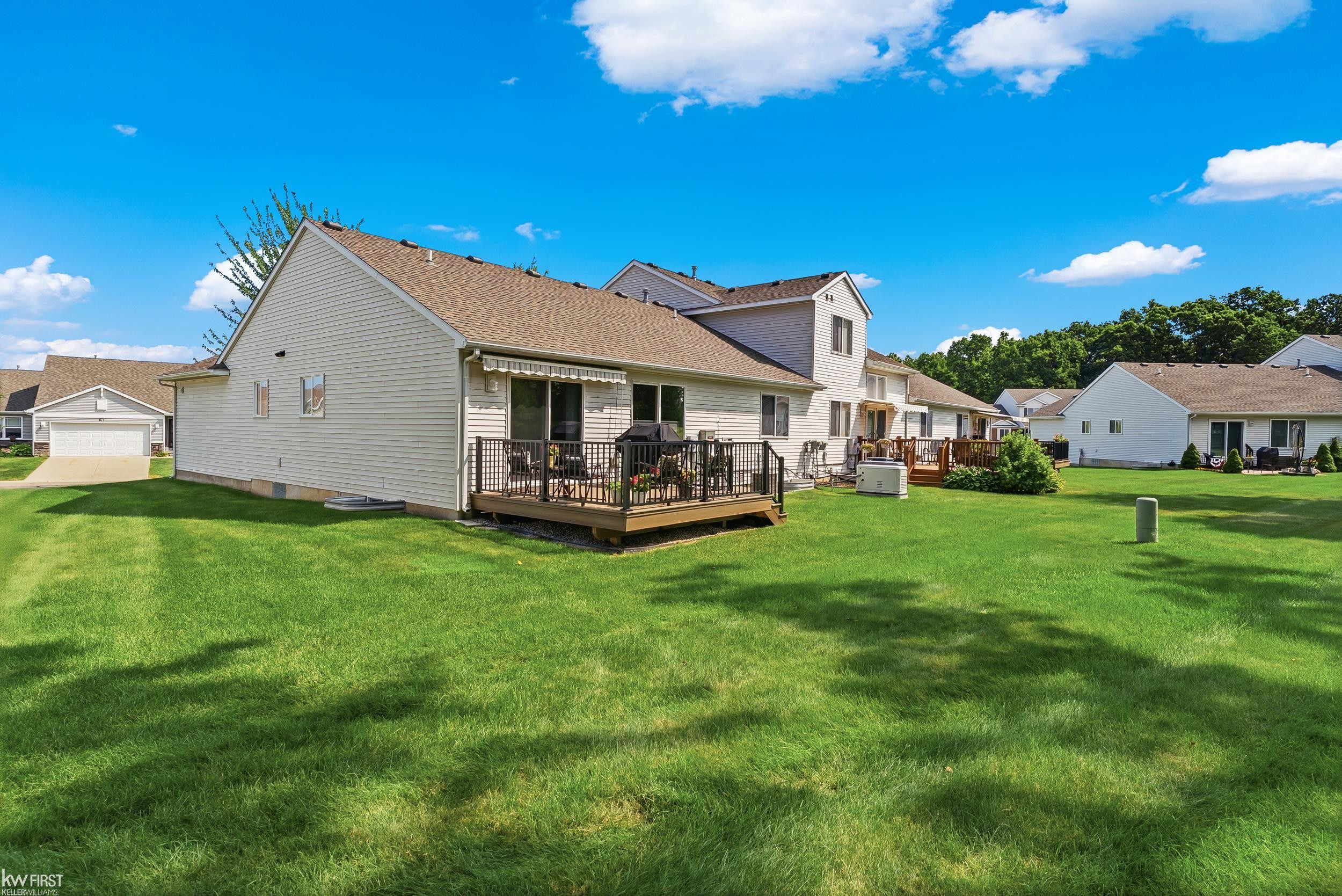 916 Spirea Drive, Howell, MI 48843 — Photo 3