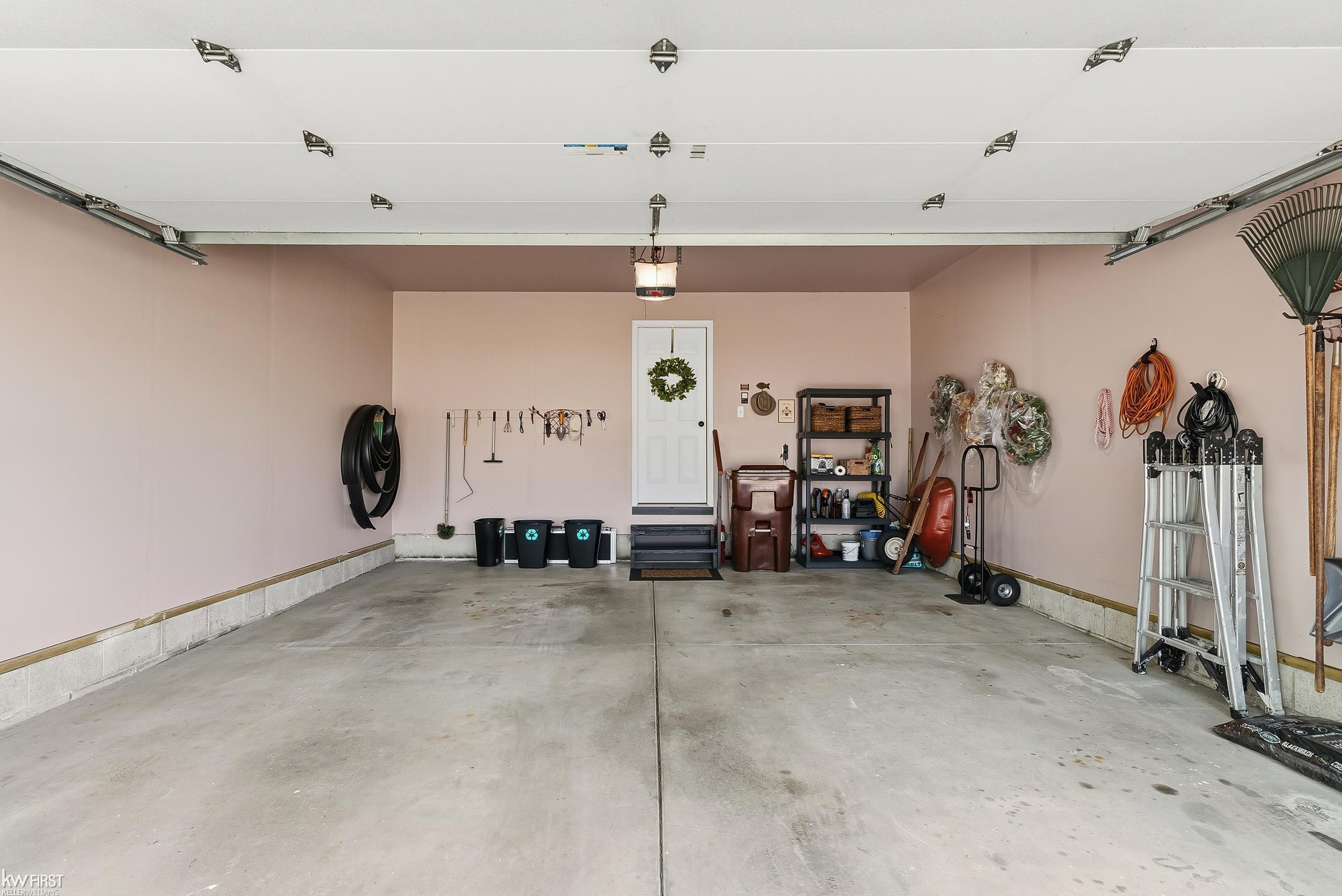 916 Spirea Drive, Howell, MI 48843 — Photo 31