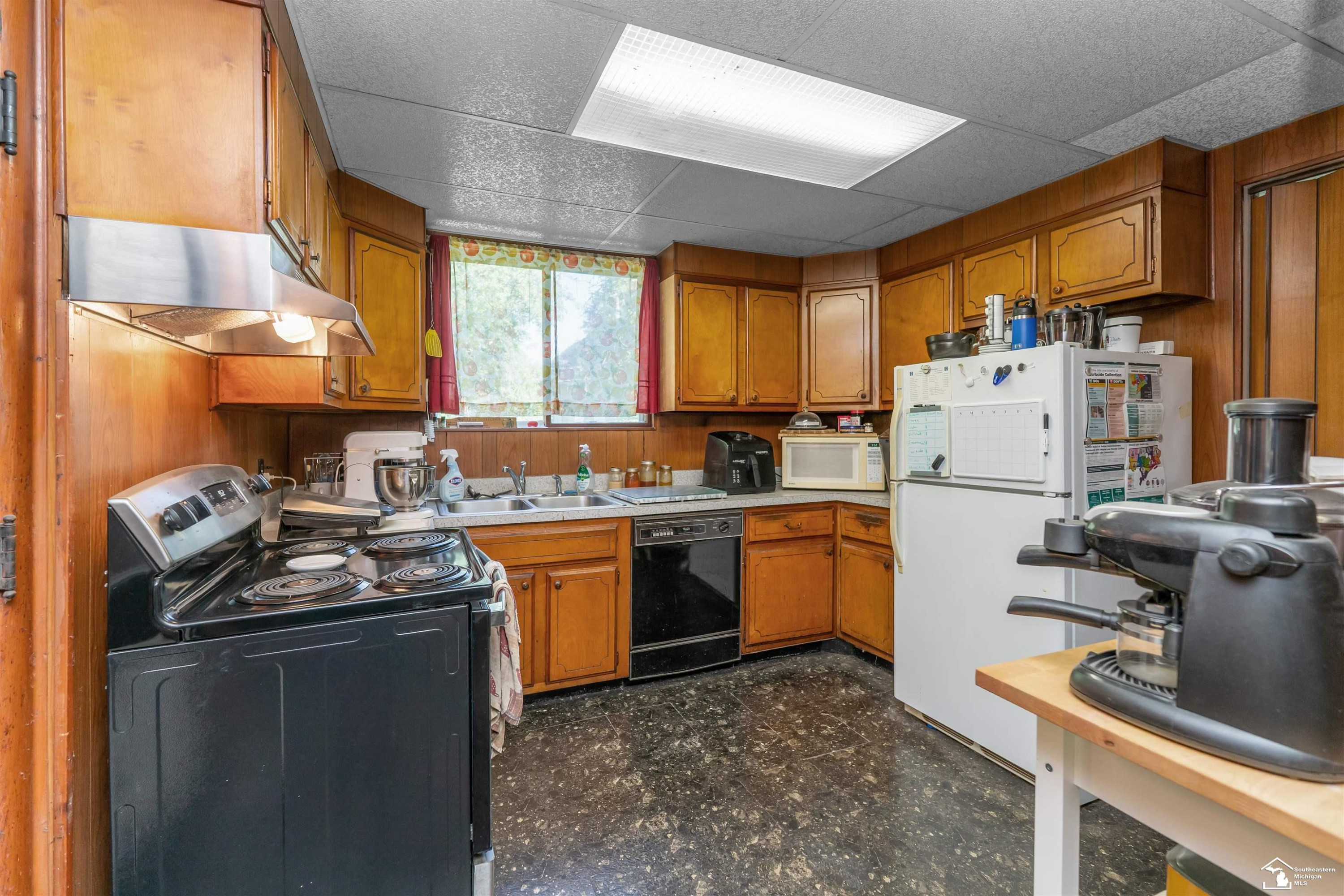 4392 Pacific Street, Detroit, MI 48204 — Photo 3