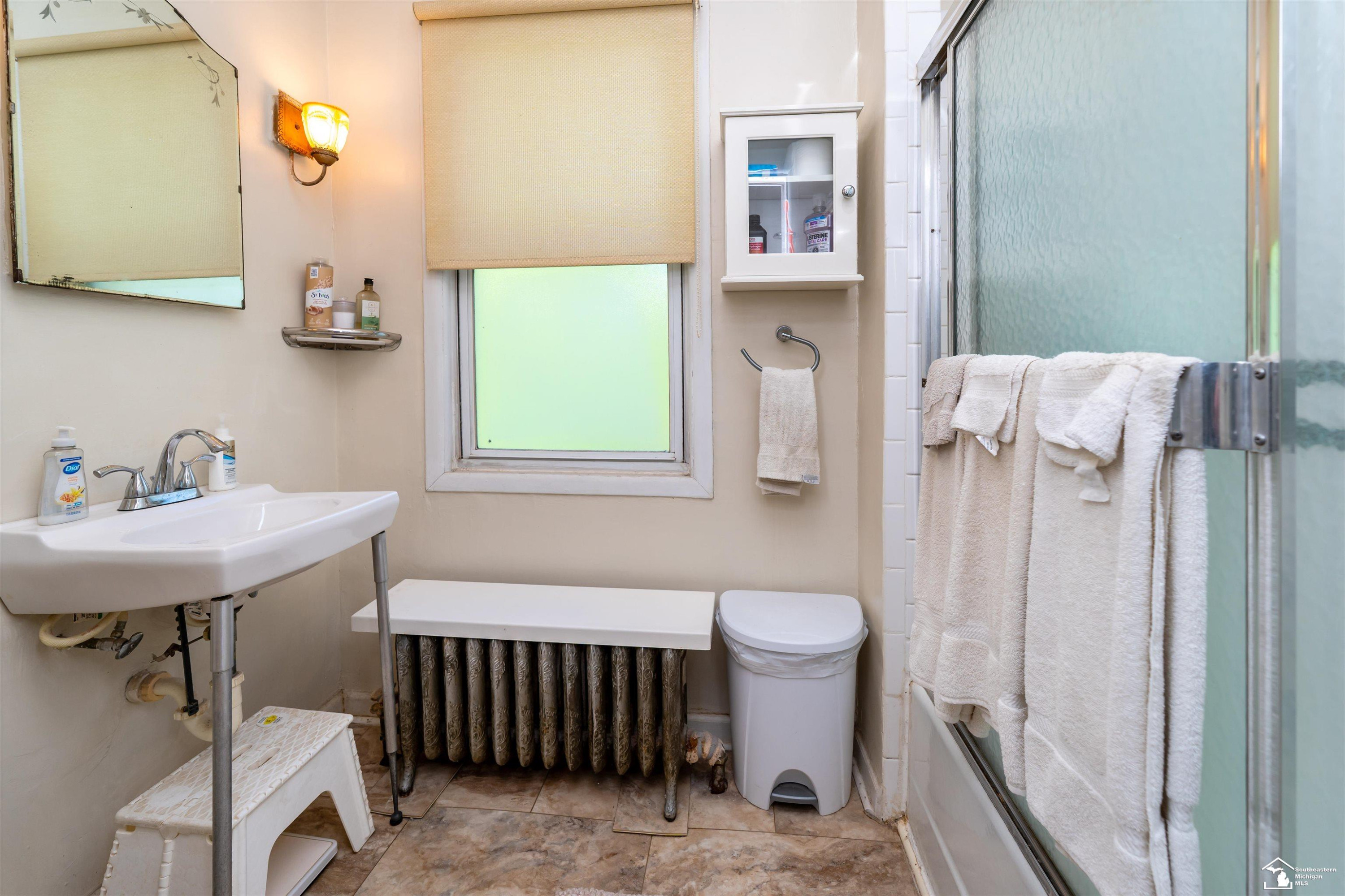 4392 Pacific Street, Detroit, MI 48204 — Photo 9