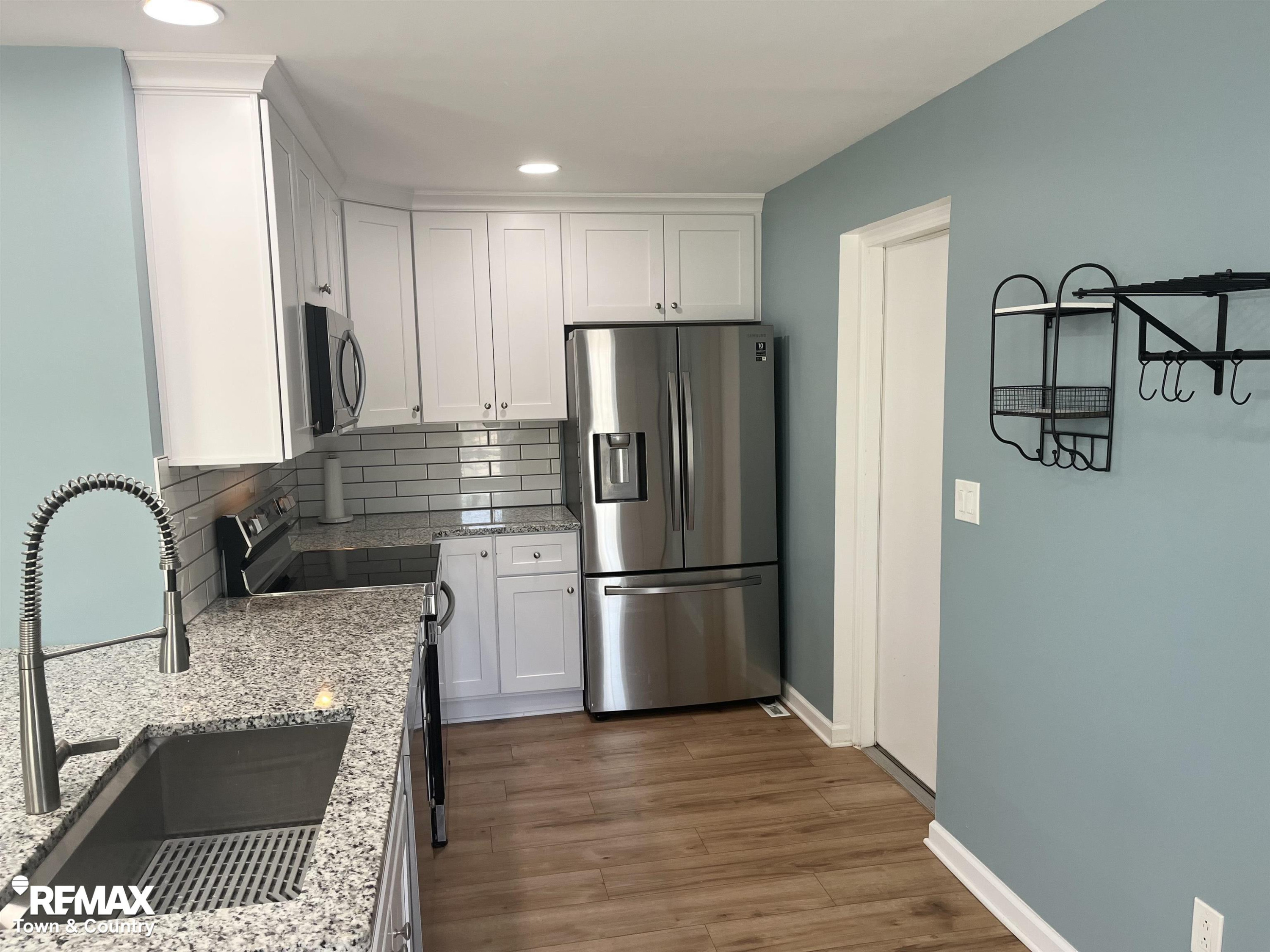 3130 Pinegate Drive, Flushing, MI 48433 — Photo 4