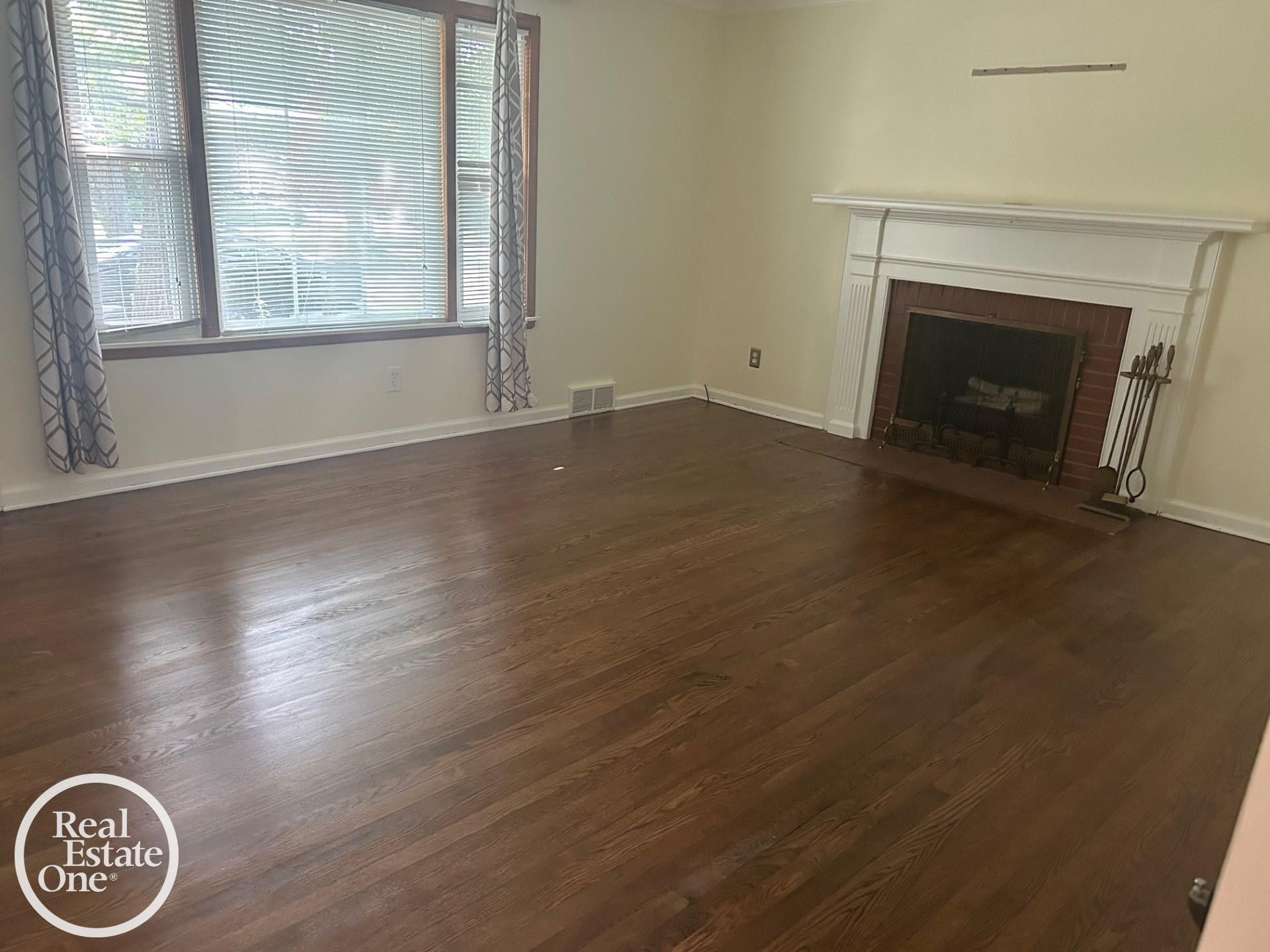 463 Bournemouth Circle, Grosse Pointe Farms, MI 48236 — Photo 4
