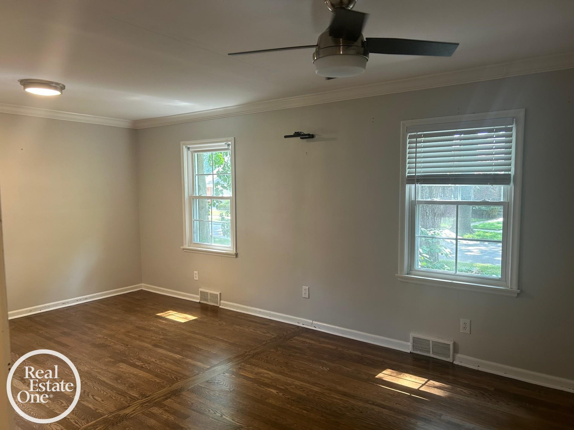 463 Bournemouth Circle, Grosse Pointe Farms, MI 48236 — Photo 15