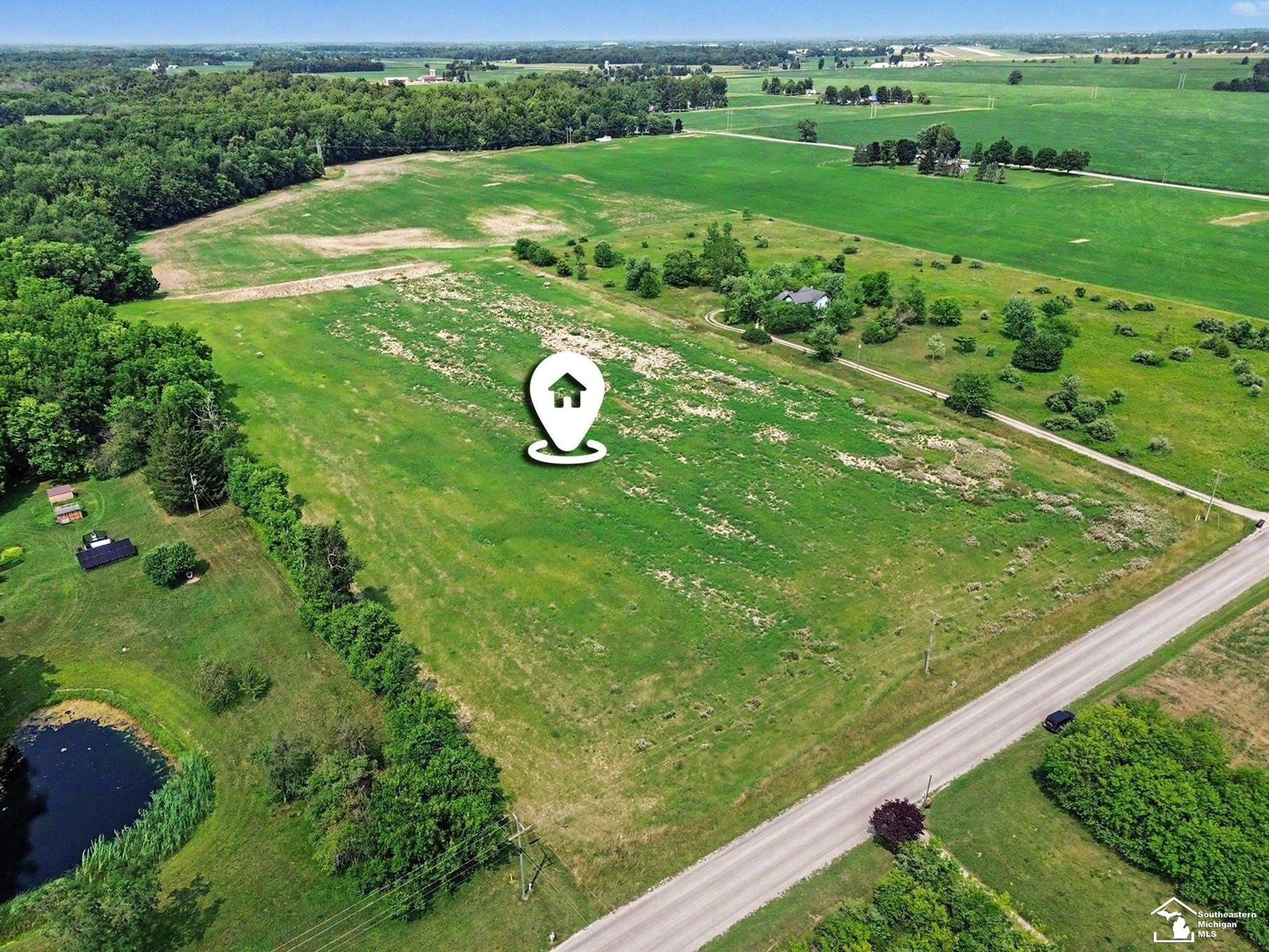 4000 Tomer Road, Adrian, MI 49221 — front exterior