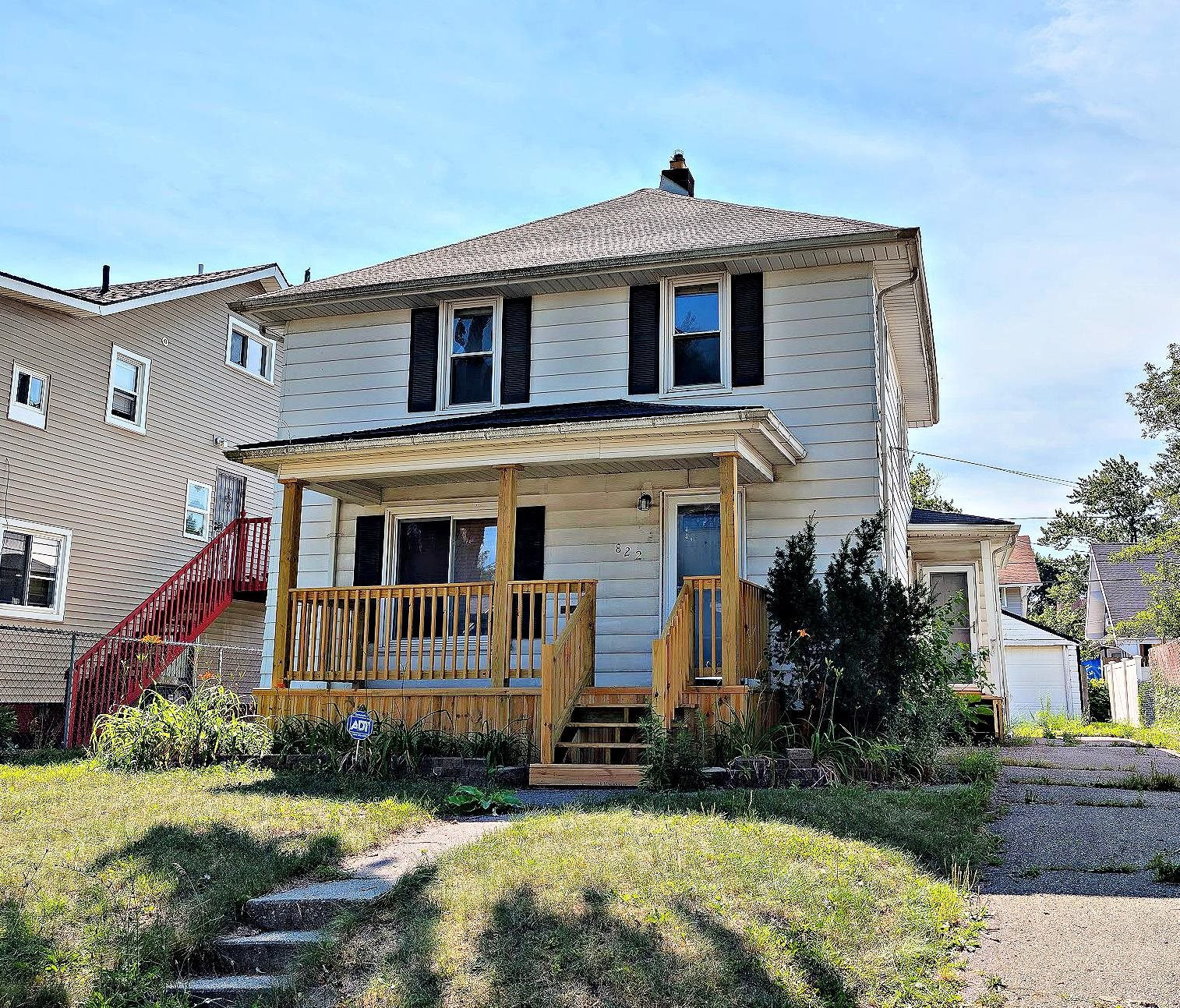 822 E 8th Street, Flint, MI 48503 — front exterior