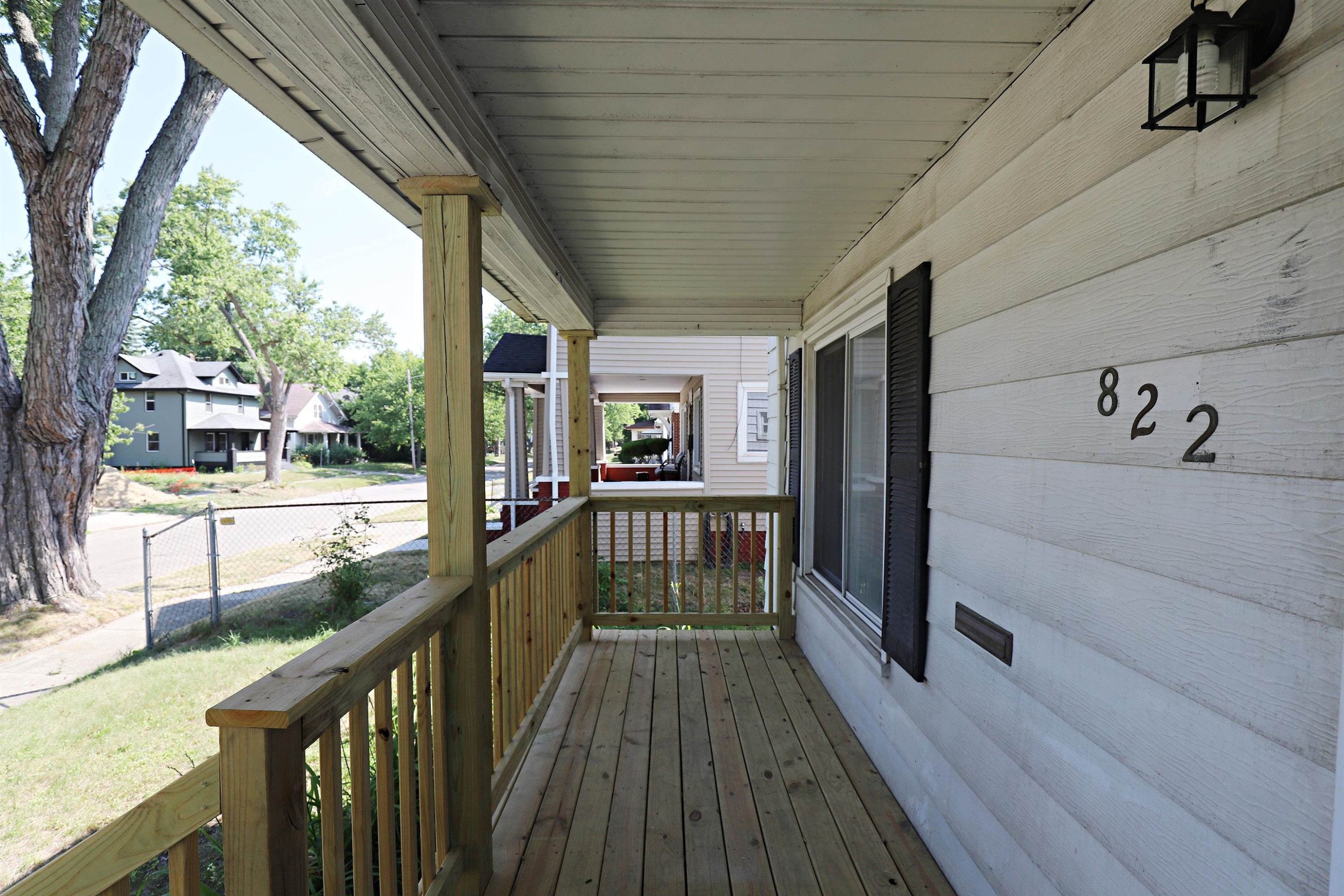 822 E 8th Street, Flint, MI 48503 — Photo 4