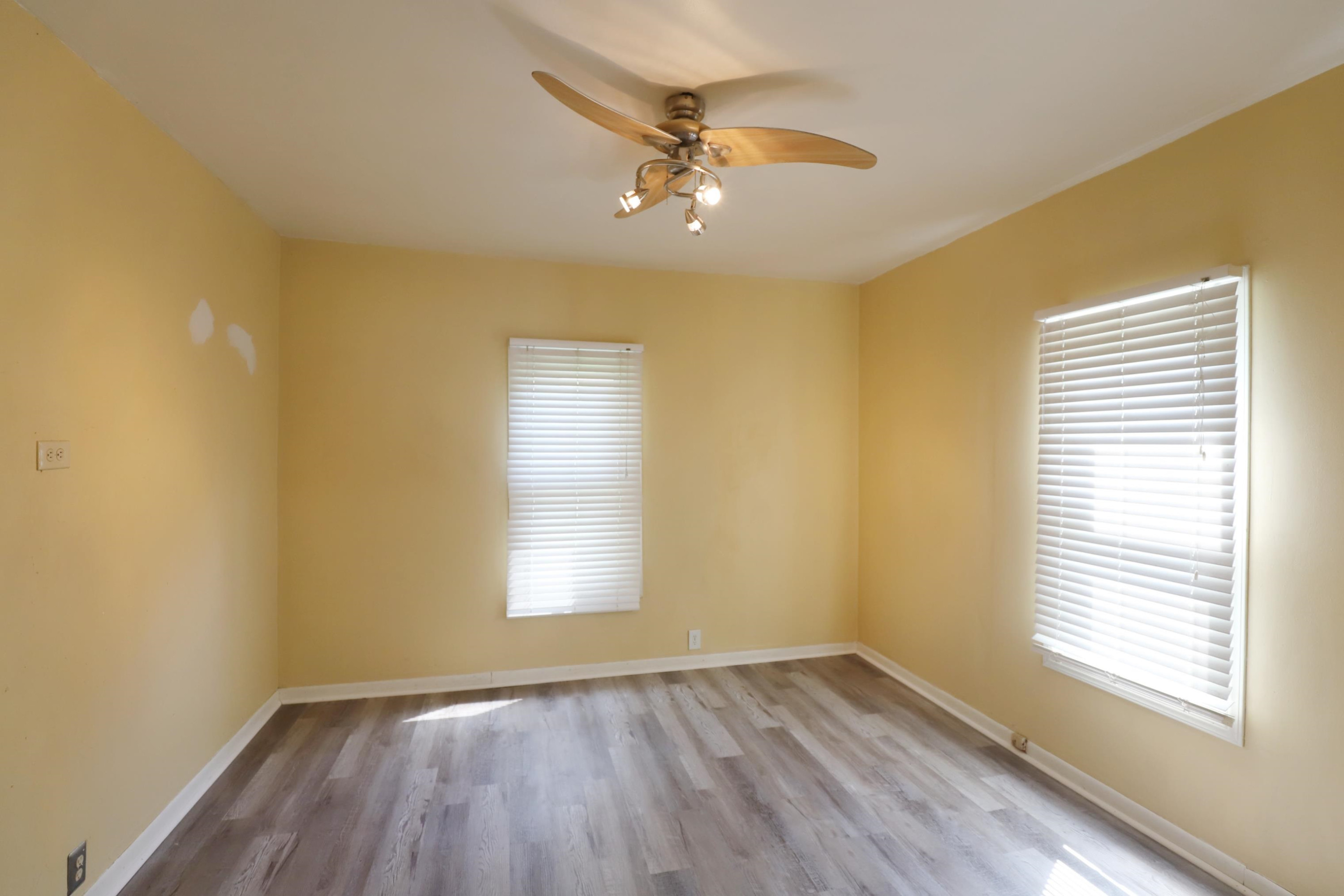 822 E 8th Street, Flint, MI 48503 — Photo 17