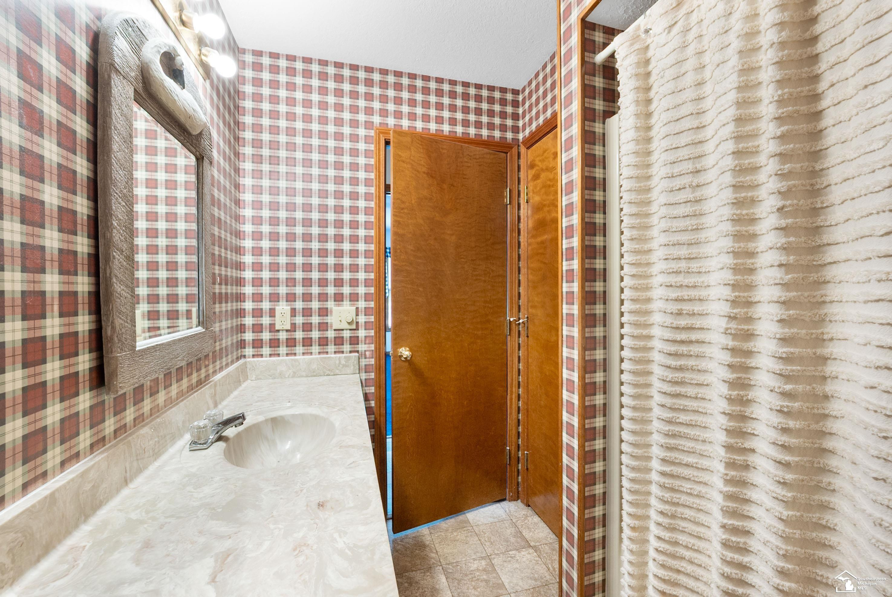7309 Silo Meadows Drive, Temperance, MI 48182 — Photo 21