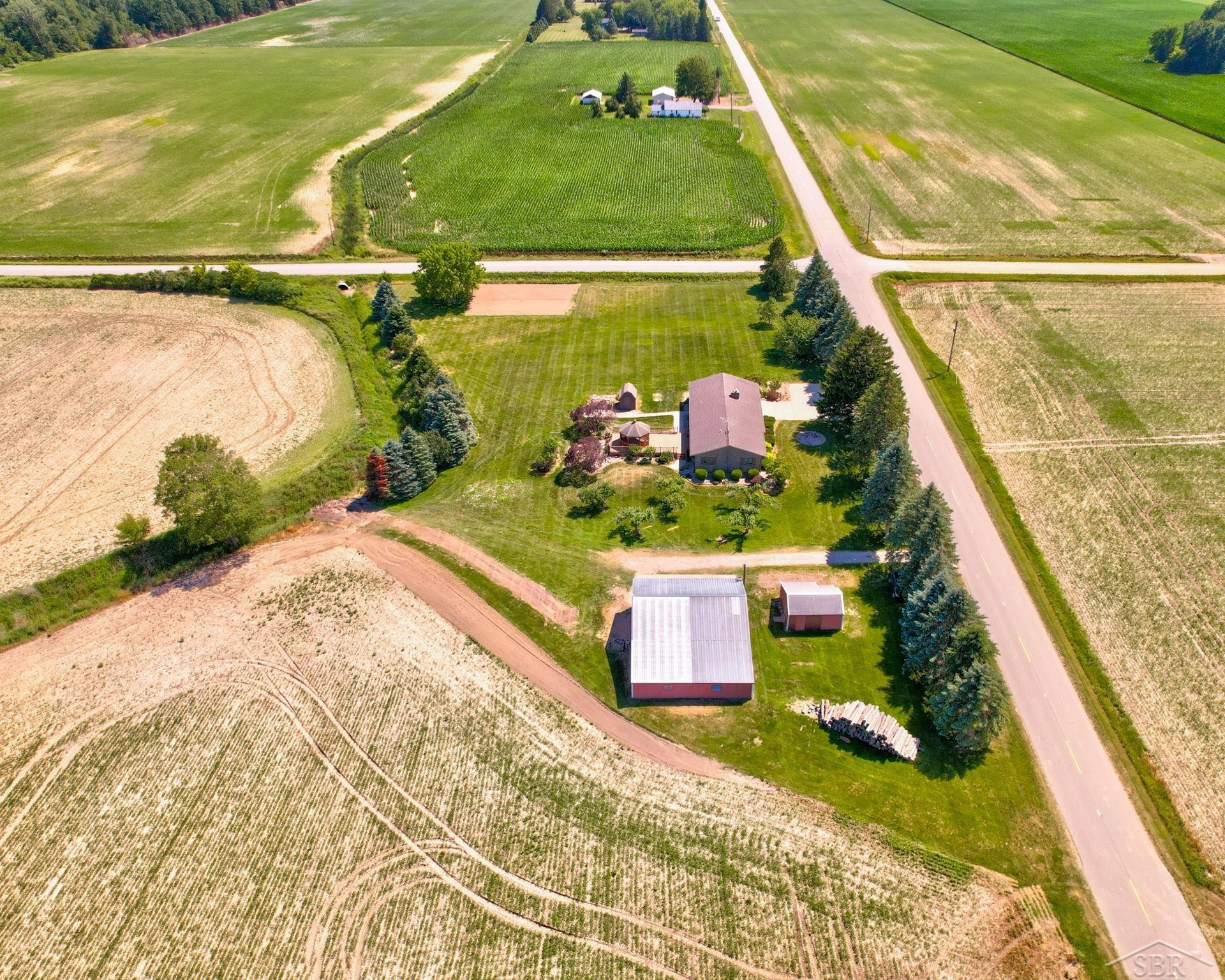 8530 N Orr Road, Freeland, MI 48623 — Photo 55