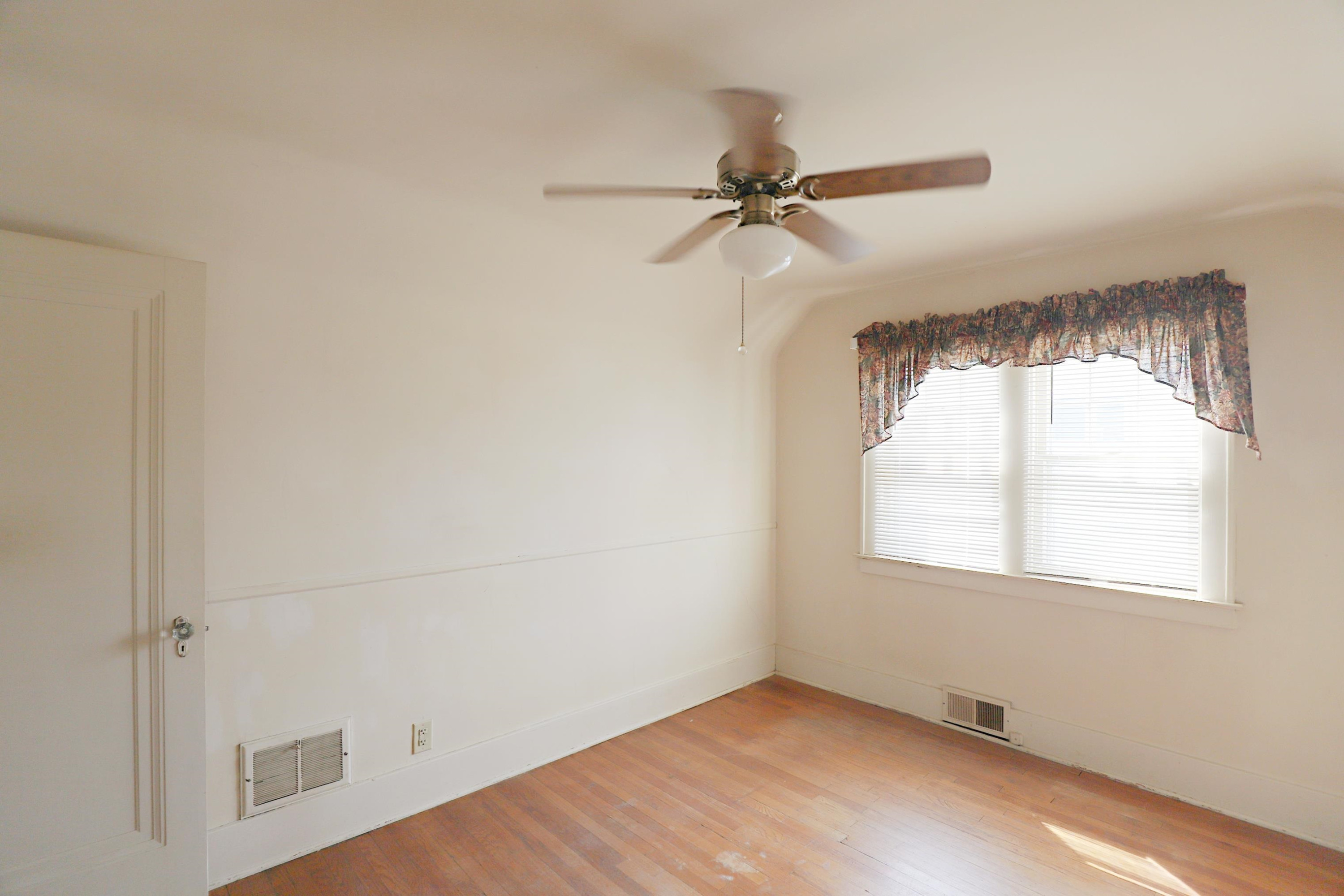 502 Dougherty Place, Flint, MI 48504 — Photo 16