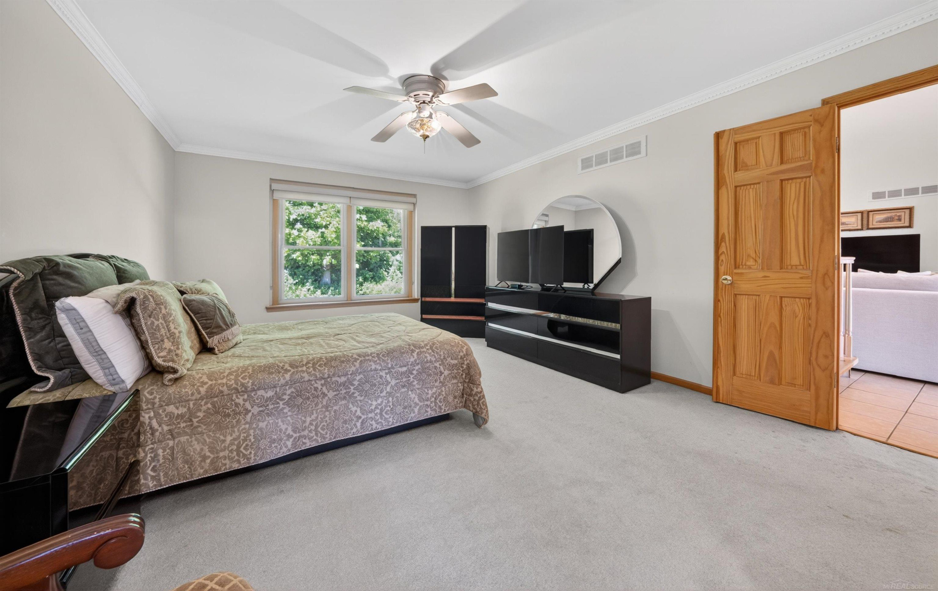 40219 Denbigh Drive, Sterling Heights, MI 48310 — Photo 15