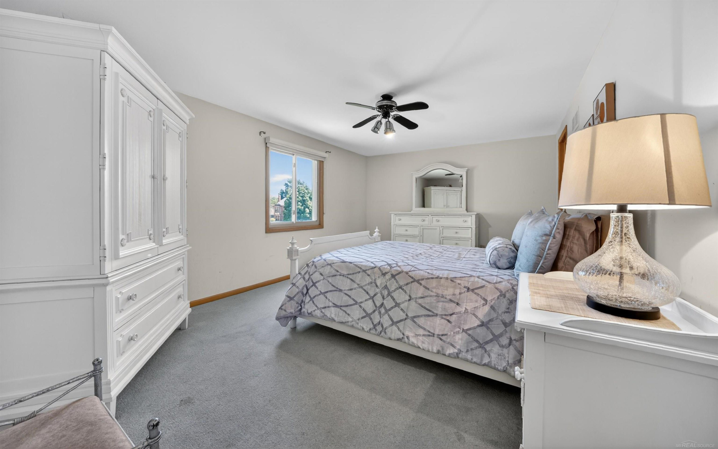 40219 Denbigh Drive, Sterling Heights, MI 48310 — Photo 21