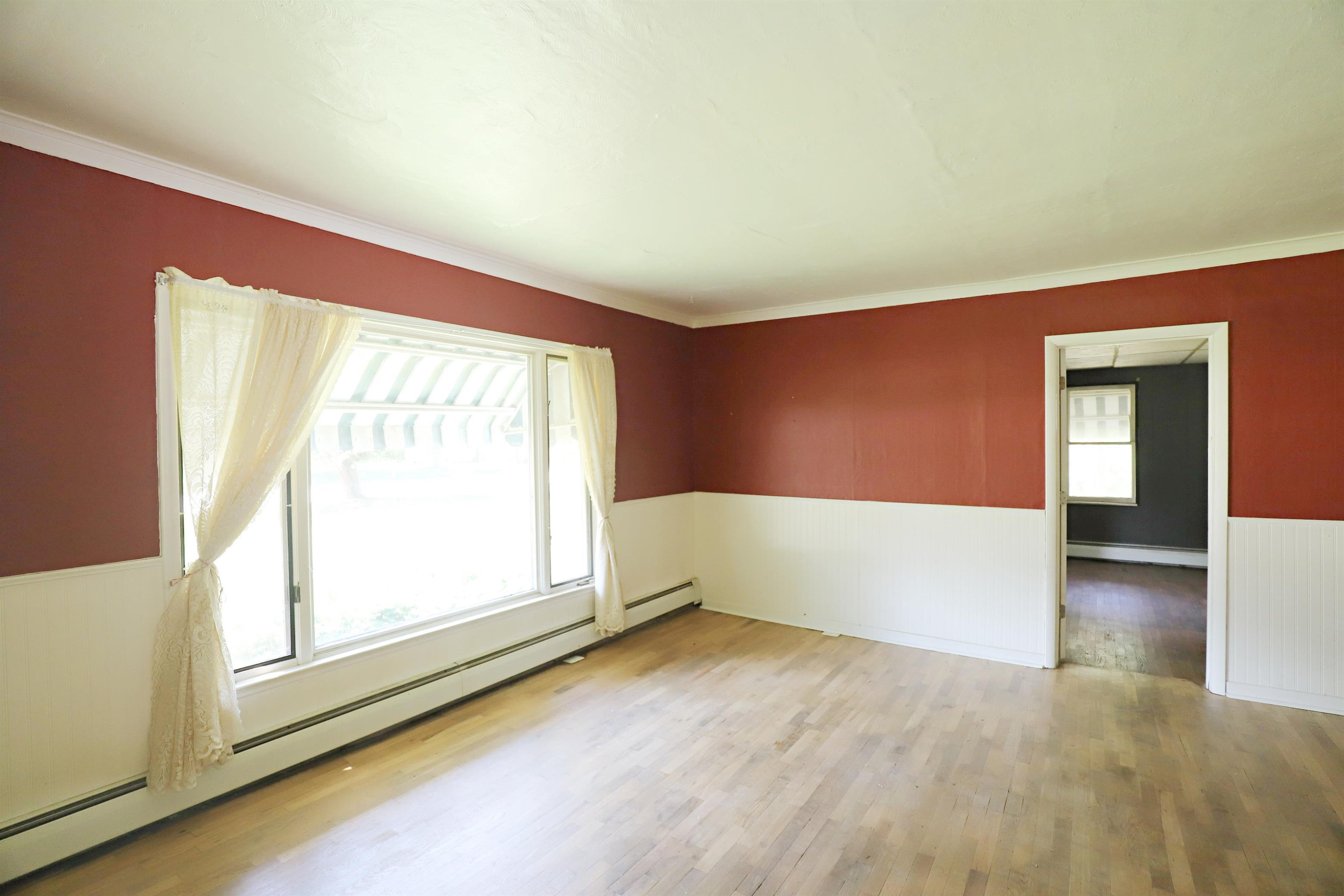 825 E River Road, Flushing, MI 48433 — Photo 6