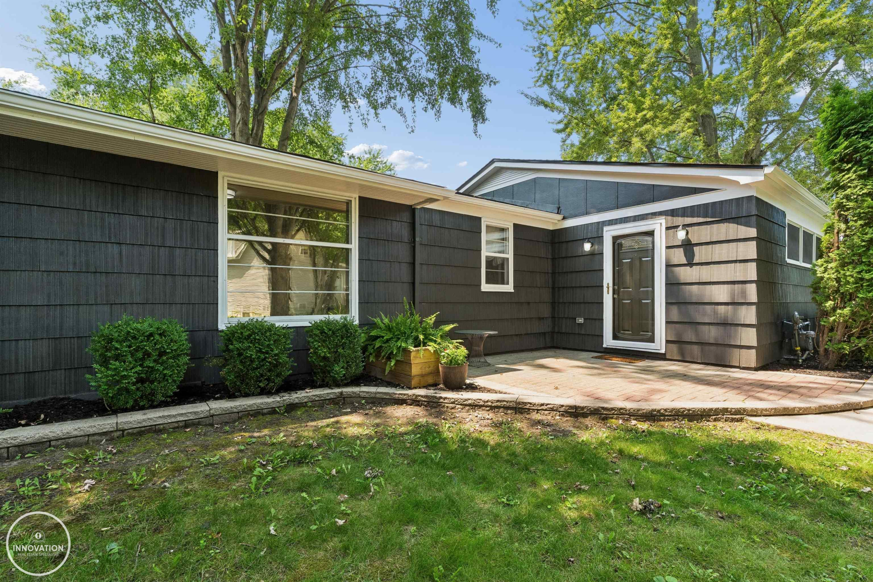 367 Sherwood Lane, Algonac, MI 48001 — Photo 3