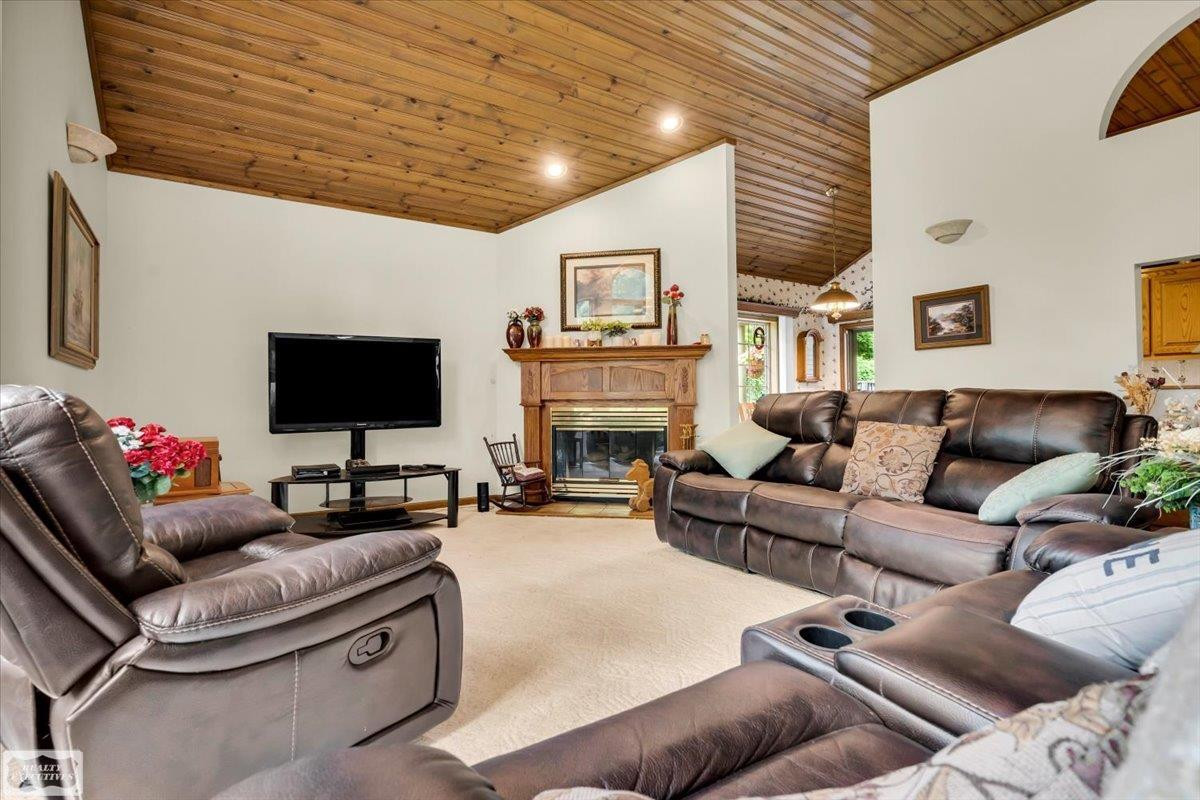 3171 Abbottsford Road, MI 48049 — Photo 7