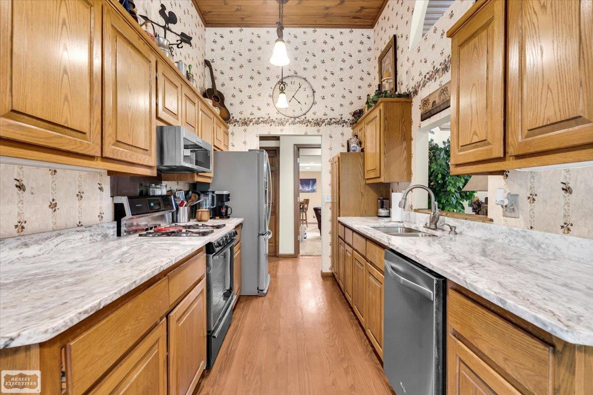 3171 Abbottsford Road, MI 48049 — Photo 12