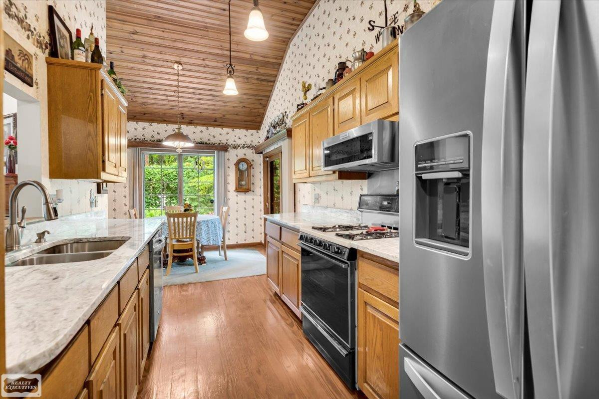 3171 Abbottsford Road, MI 48049 — Photo 14