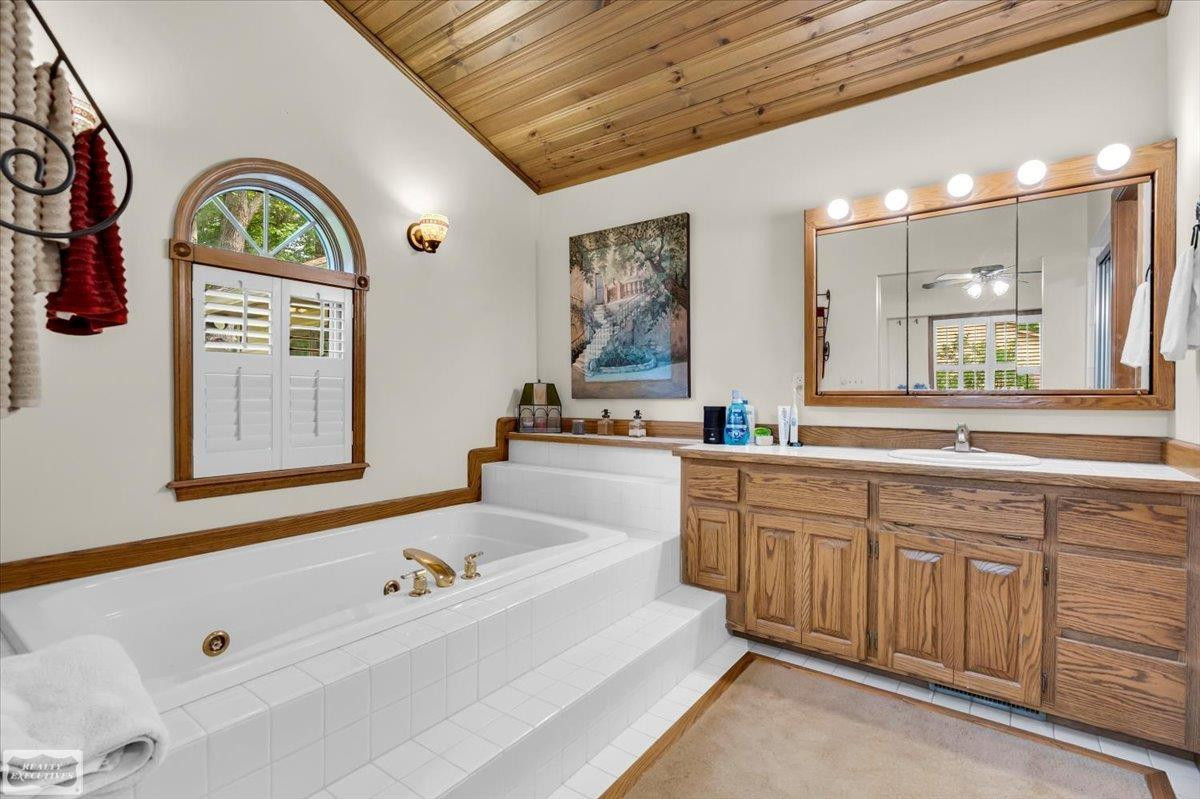 3171 Abbottsford Road, MI 48049 — Photo 24