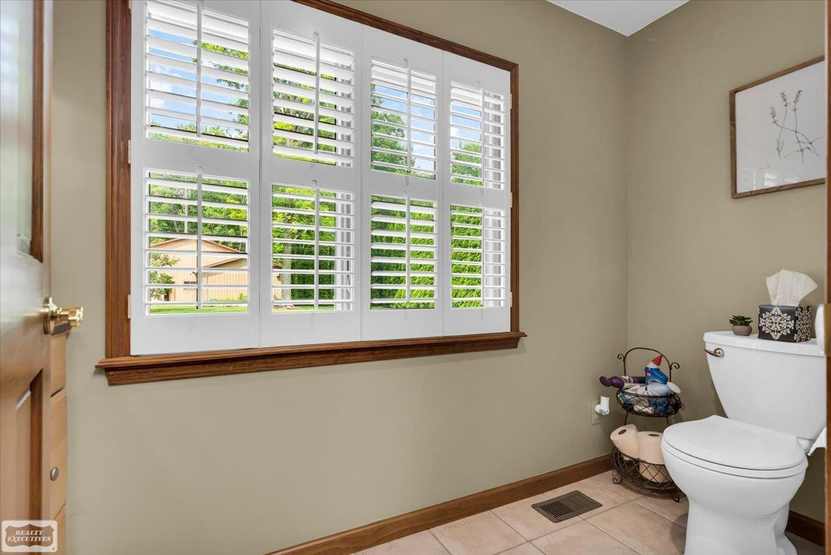 3171 Abbottsford Road, MI 48049 — Photo 33