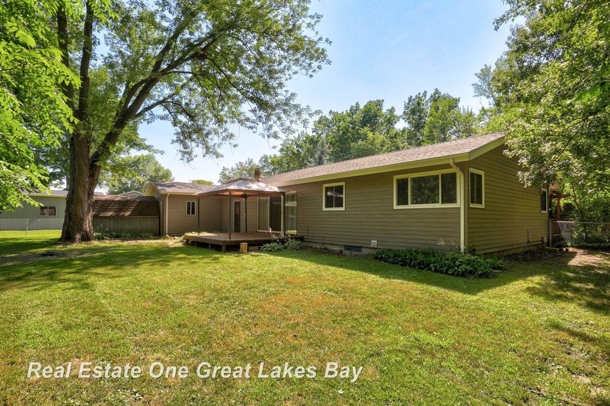6654 Davis Road, Saginaw, MI 48604 — Photo 33