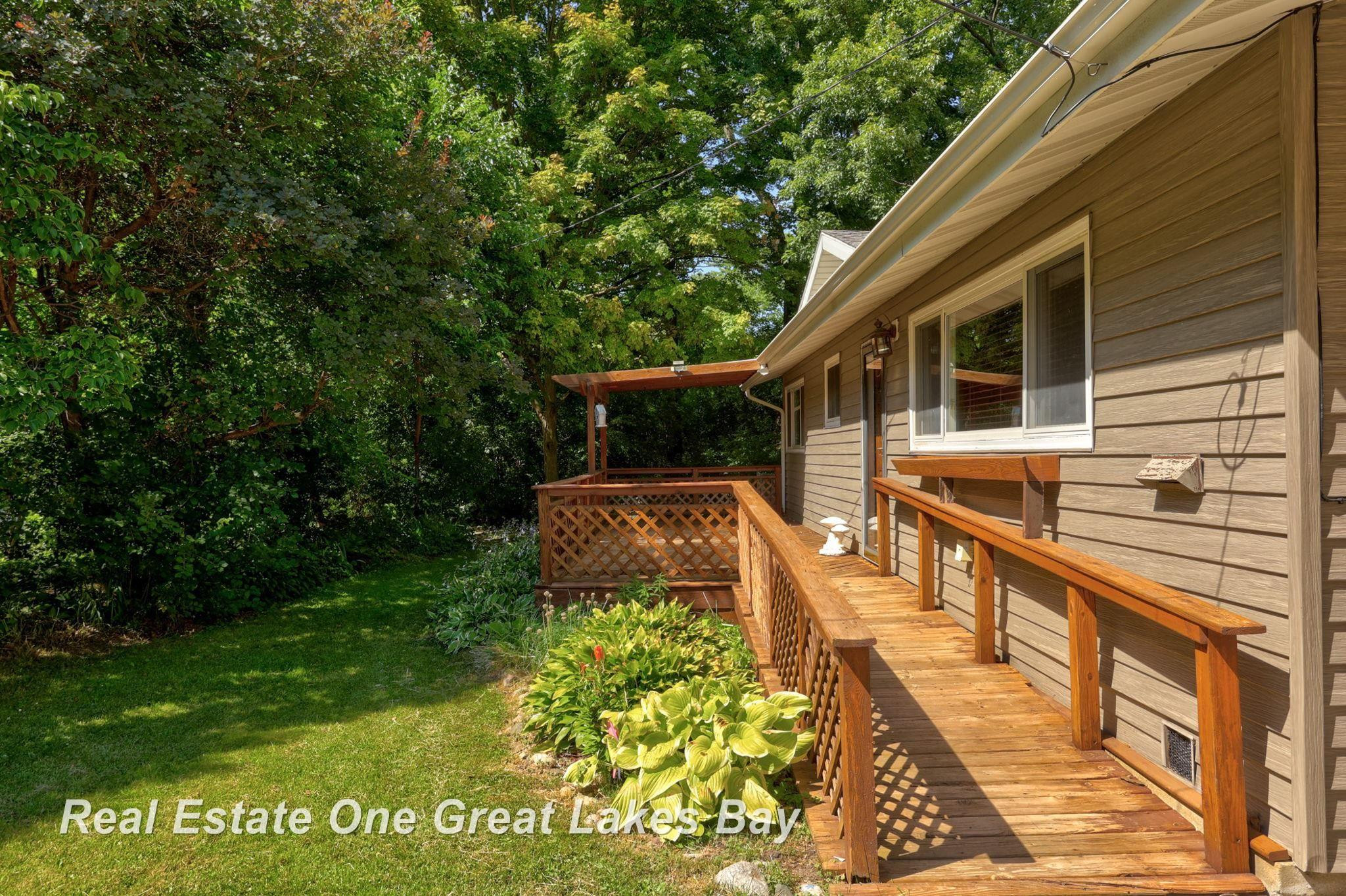 6654 Davis Road, Saginaw, MI 48604 — Photo 38