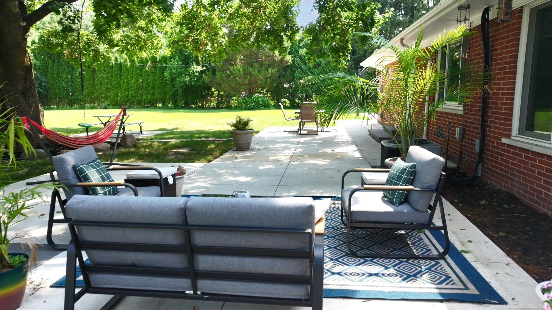 41306 Llewelyn Court, Northville, MI 48167 — Photo 37
