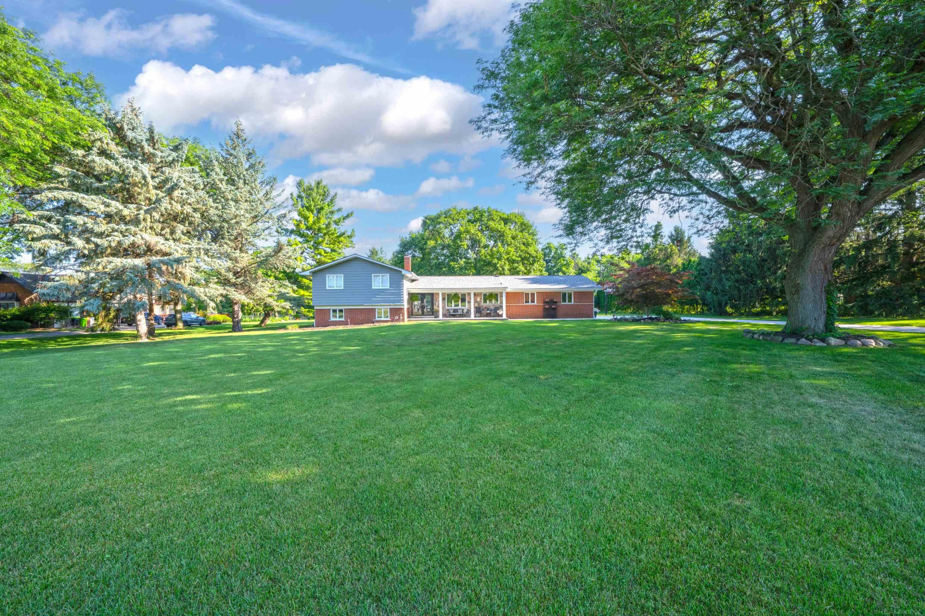 41306 Llewelyn Court, Northville, MI 48167 — Photo 38