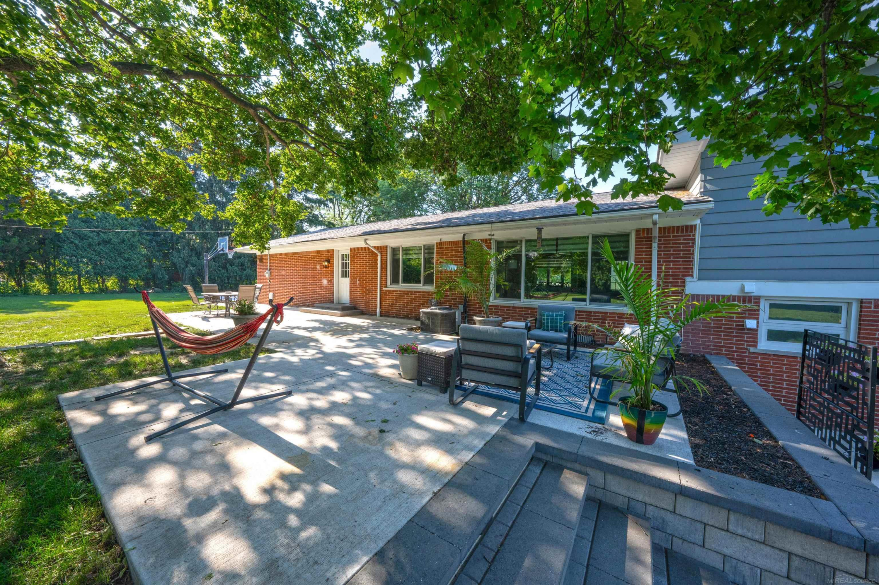 41306 Llewelyn Court, Northville, MI 48167 — Photo 39