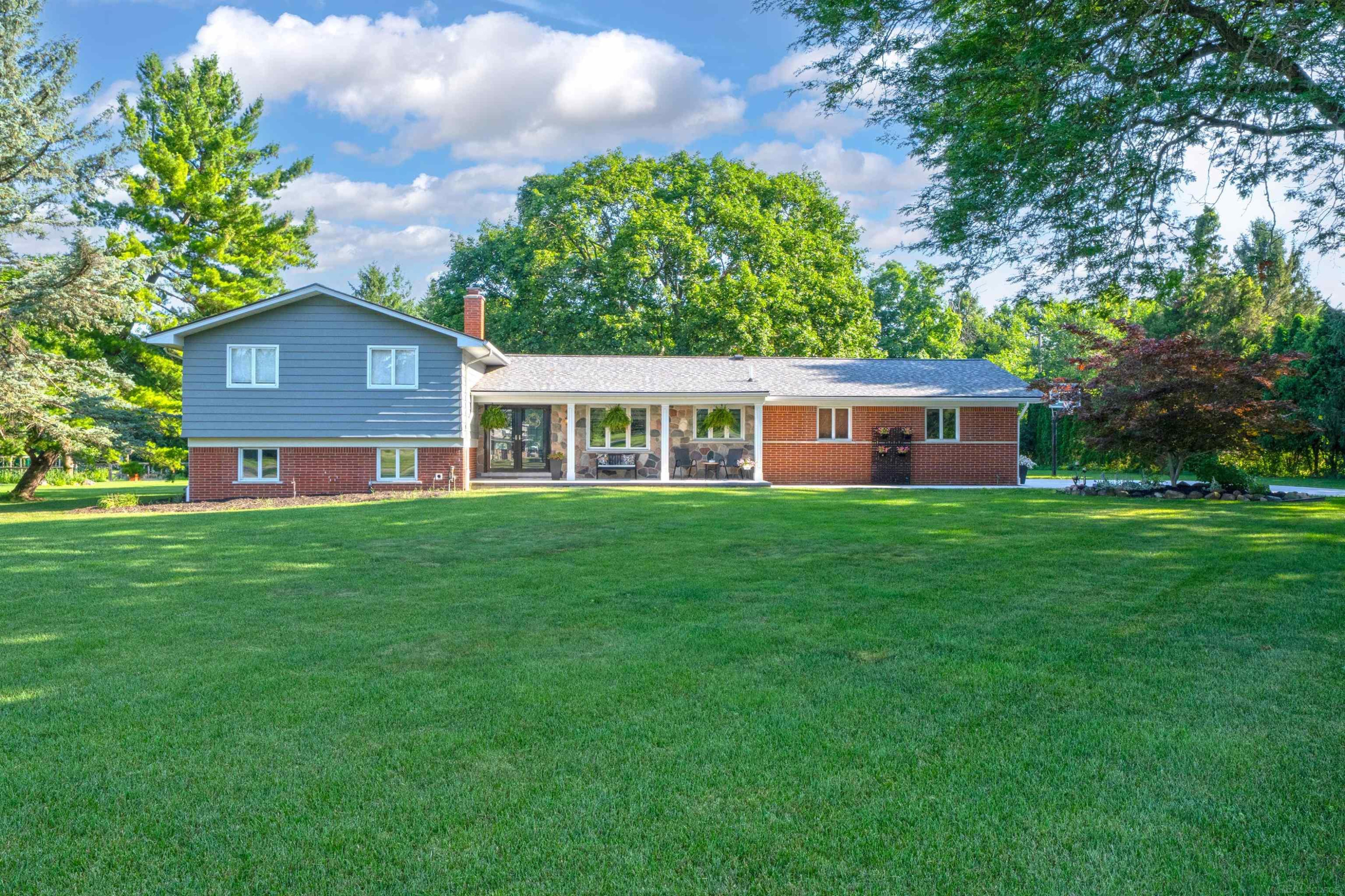 41306 Llewelyn Court, Northville, MI 48167 — Photo 46