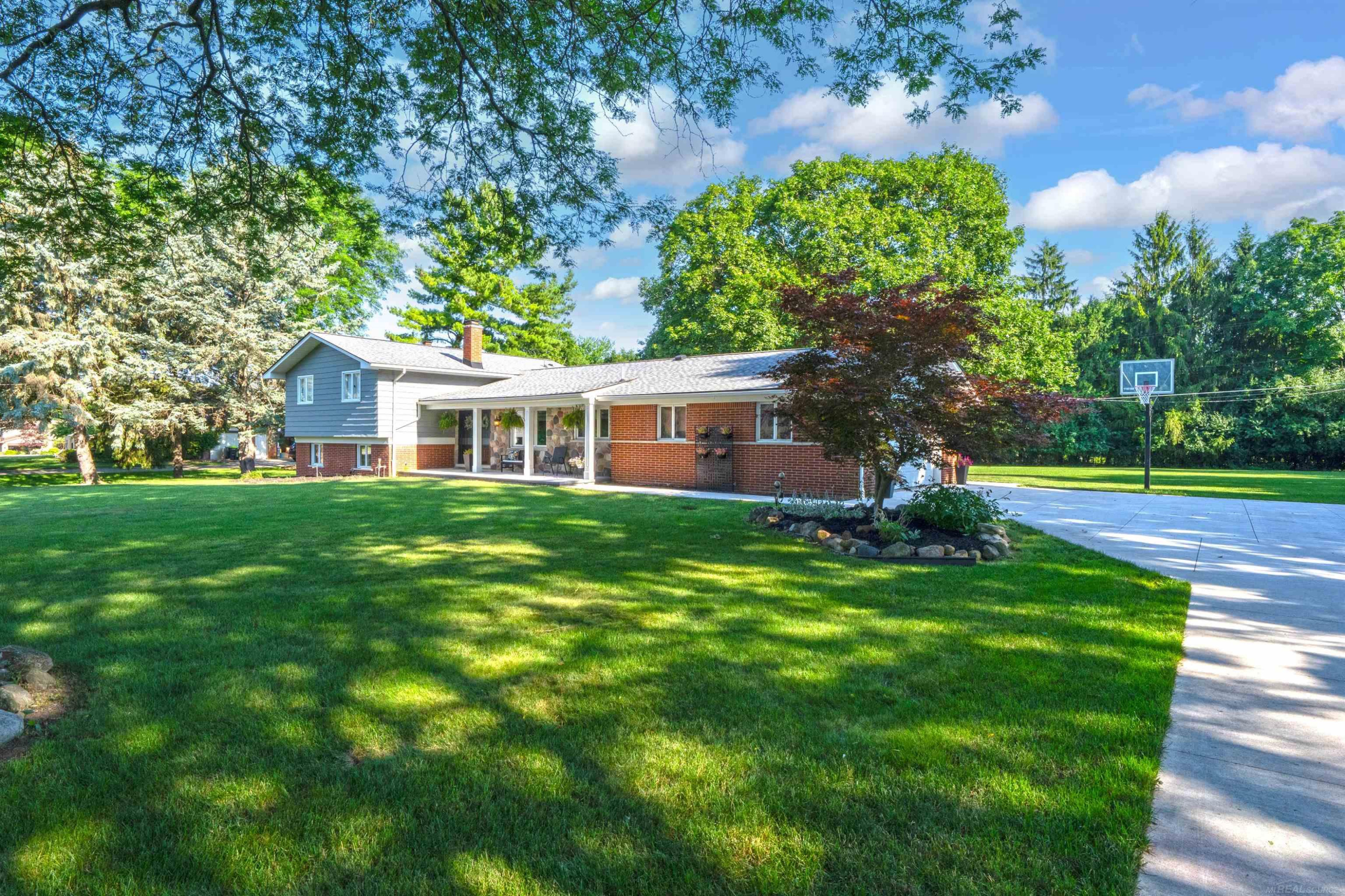 41306 Llewelyn Court, Northville, MI 48167 — Photo 49