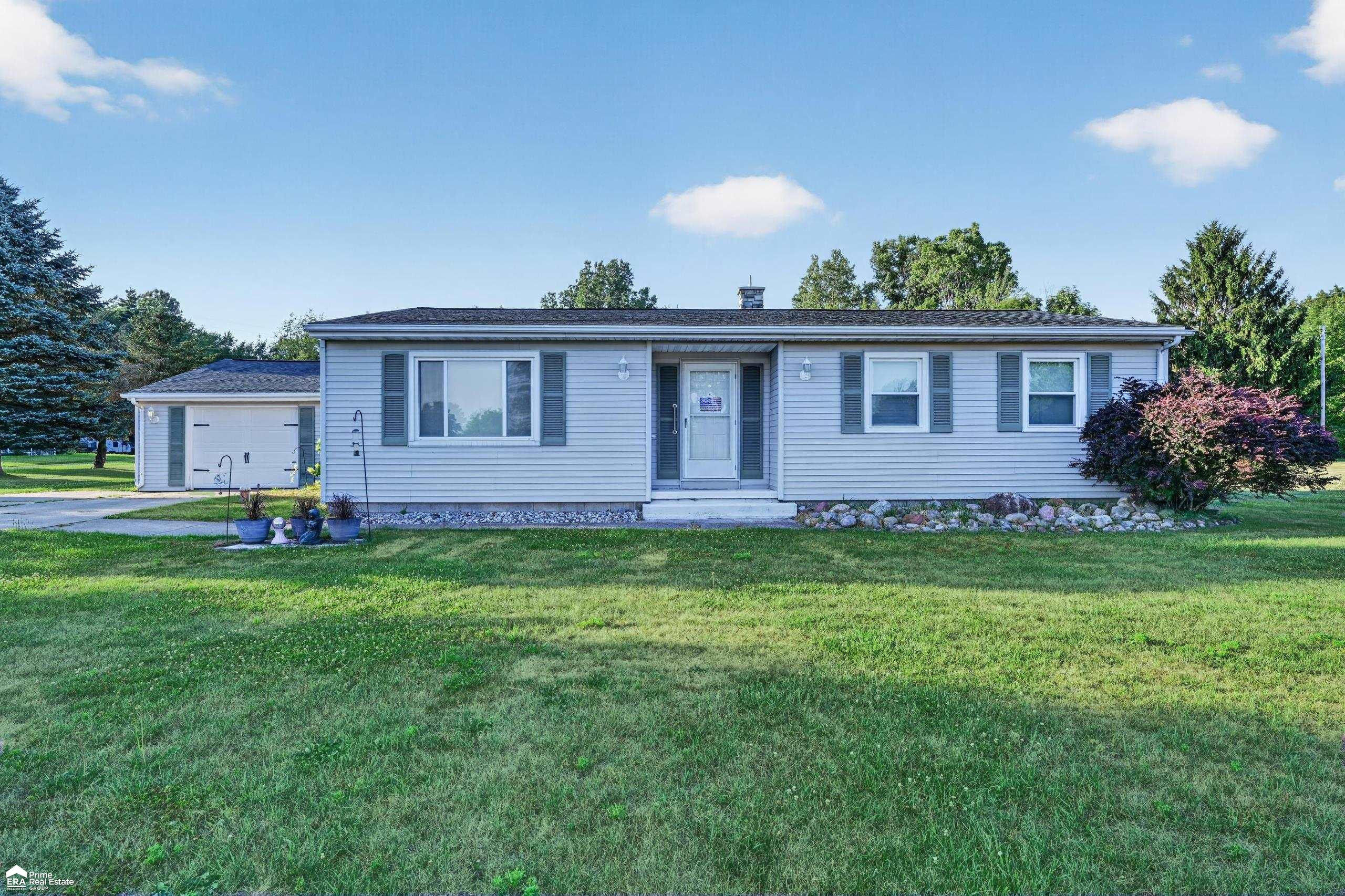 5293 E Cole Road, Bancroft, MI 48414 — Photo 35