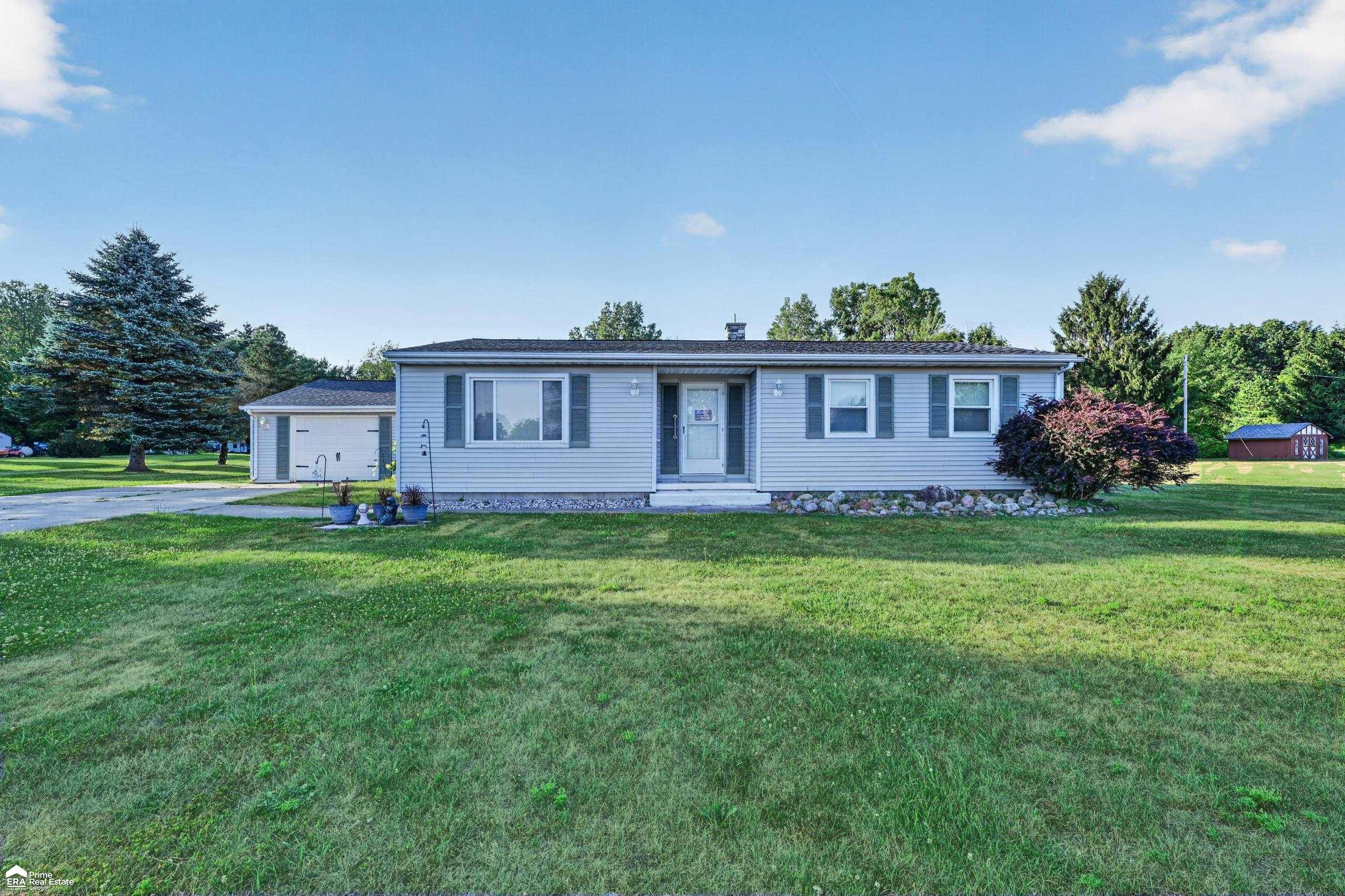 5293 E Cole Road, Bancroft, MI 48414 — Photo 36