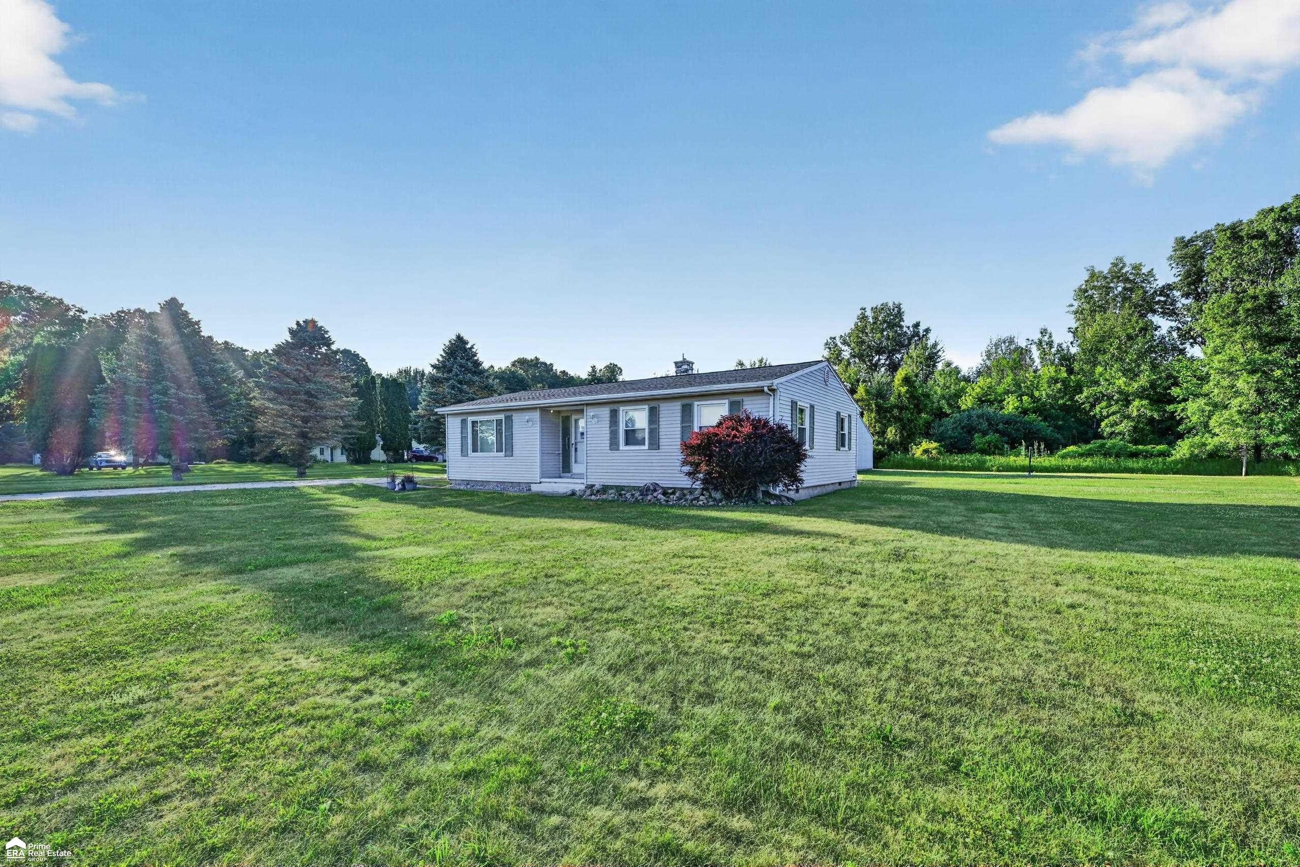 5293 E Cole Road, Bancroft, MI 48414 — Photo 40