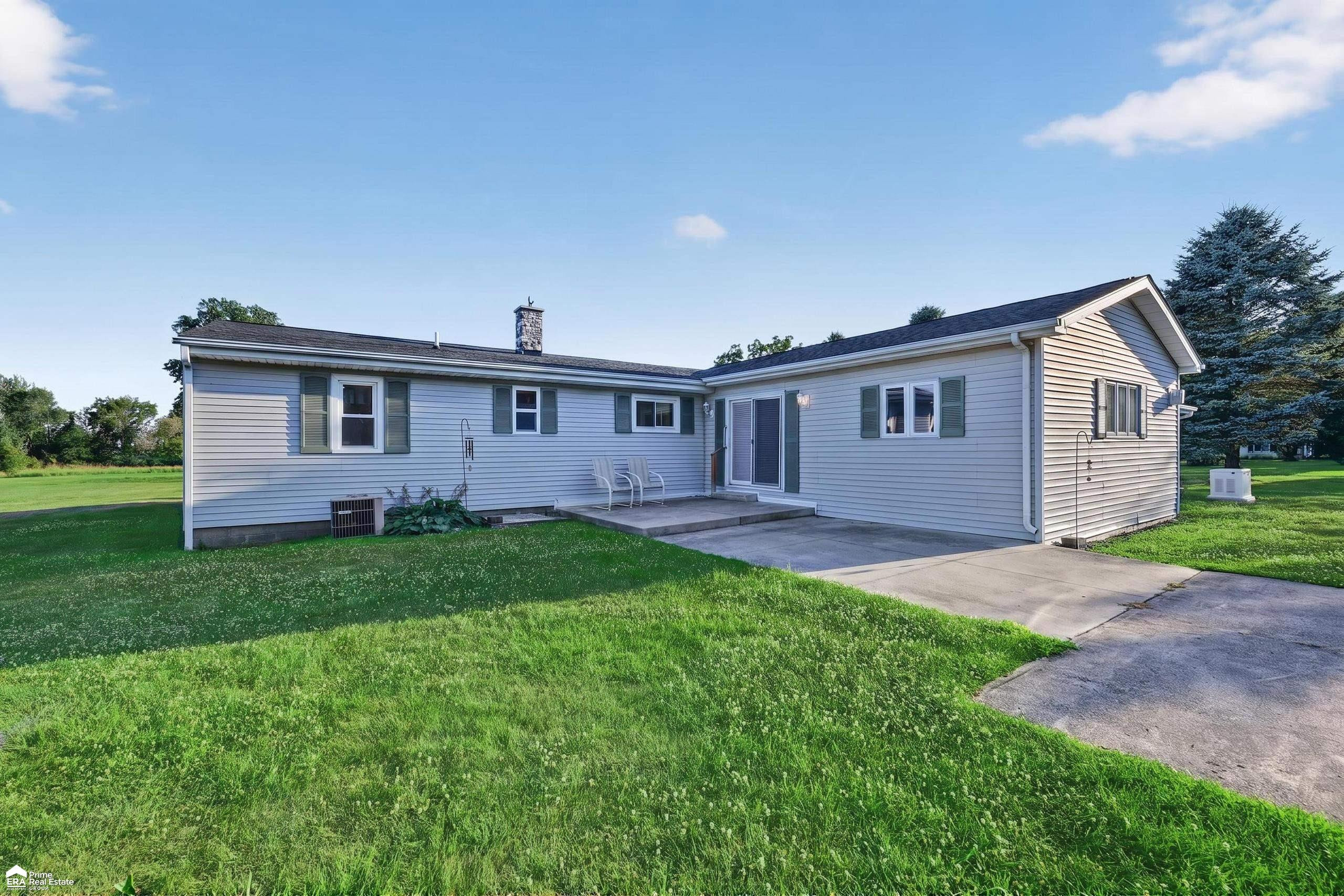 5293 E Cole Road, Bancroft, MI 48414 — Photo 43