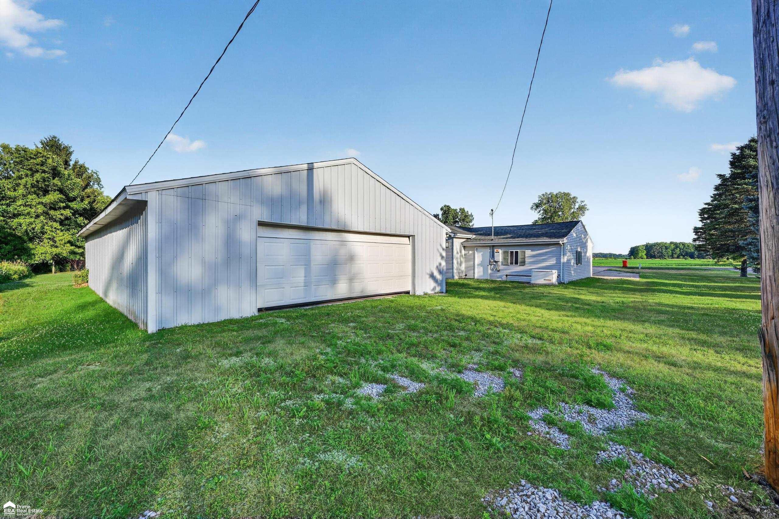 5293 E Cole Road, Bancroft, MI 48414 — Photo 47