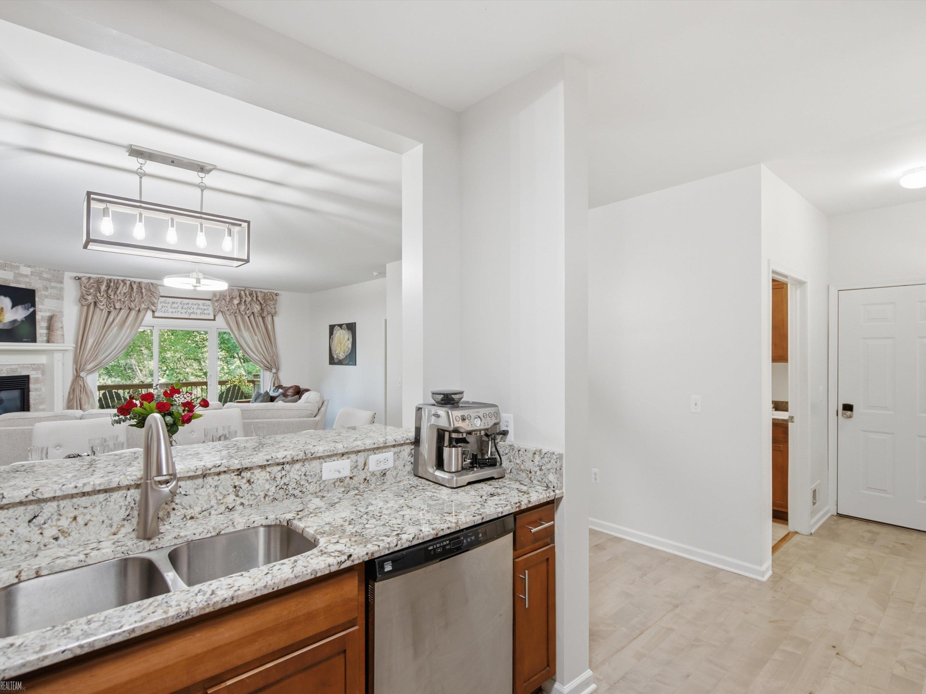 5093 Parsley Drive, Shelby Twp, MI 48316 — Photo 13