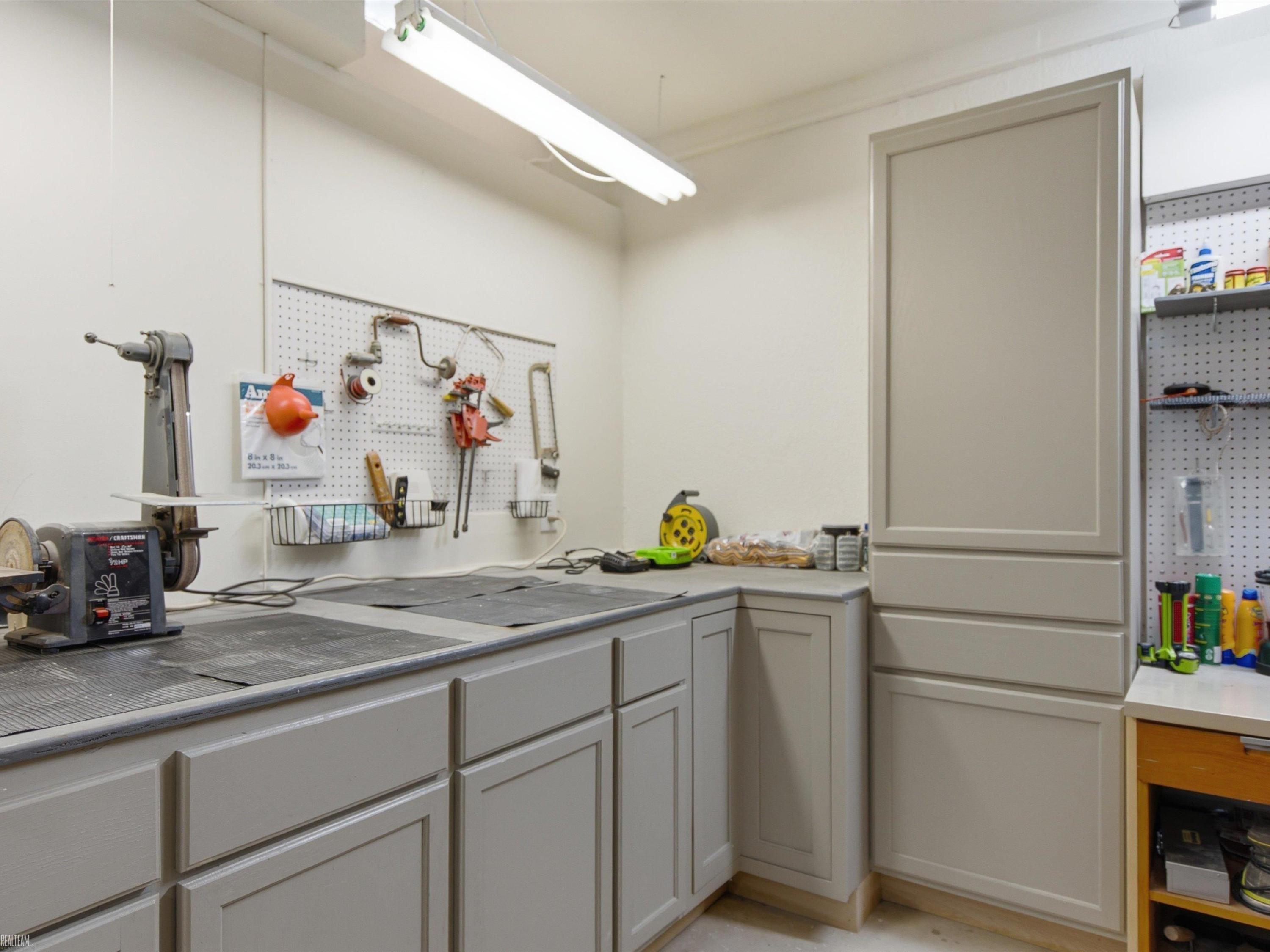 5093 Parsley Drive, Shelby Twp, MI 48316 — Photo 19