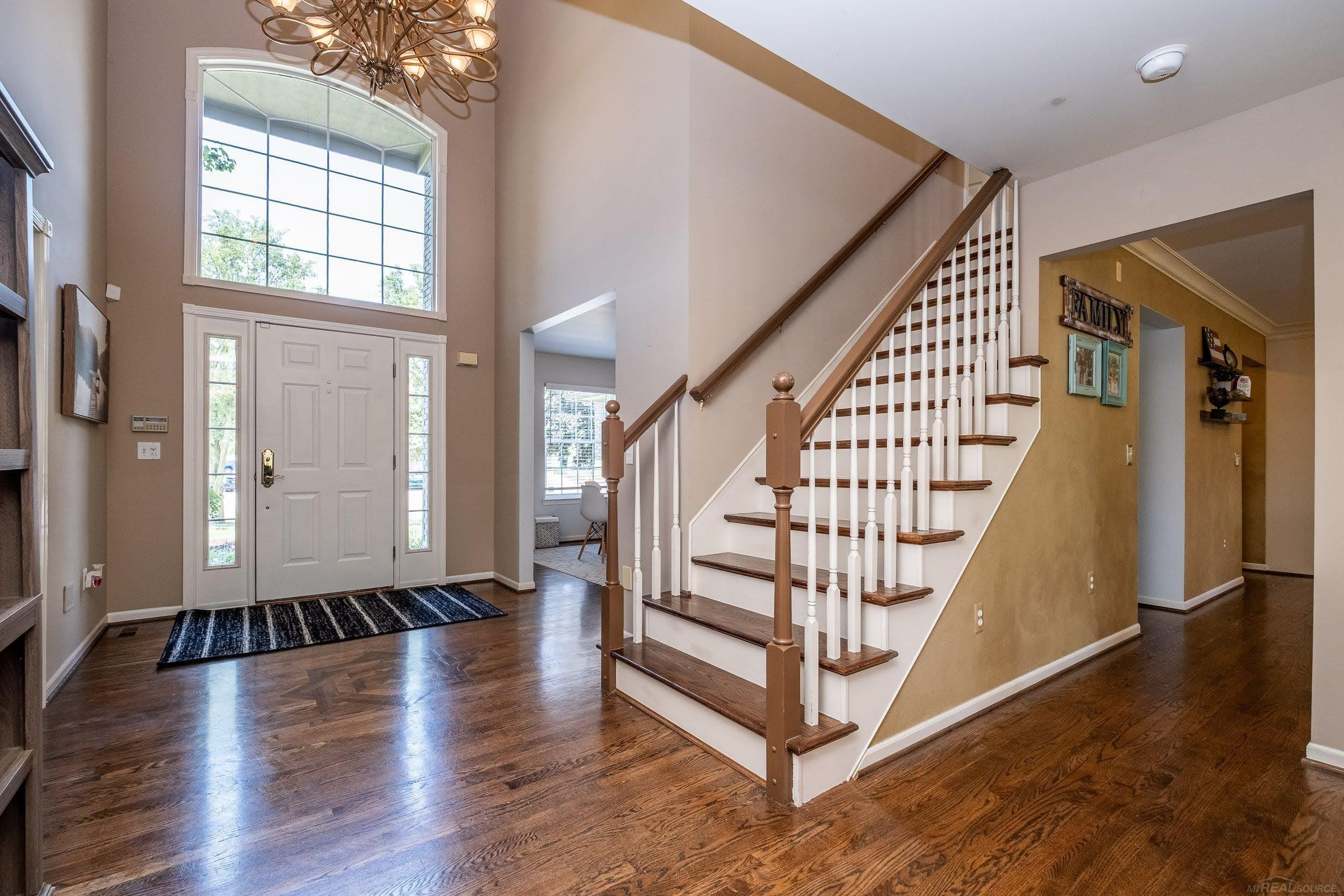 19573 Tanglewood Circle, Clinton Twp, MI 48038 — Photo 13