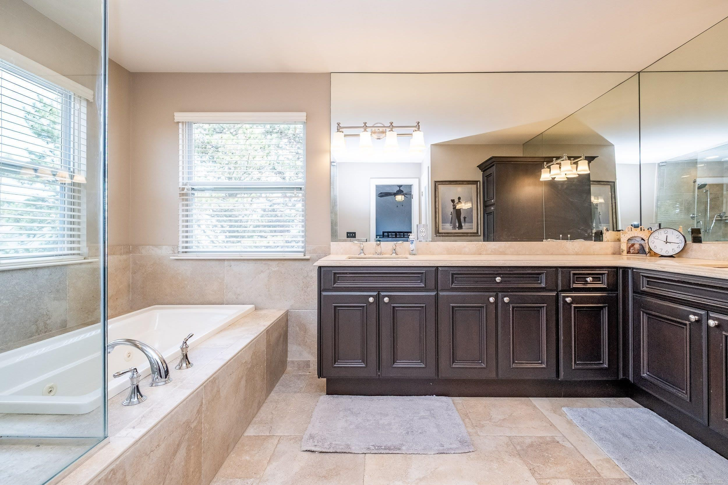 19573 Tanglewood Circle, Clinton Twp, MI 48038 — Photo 38