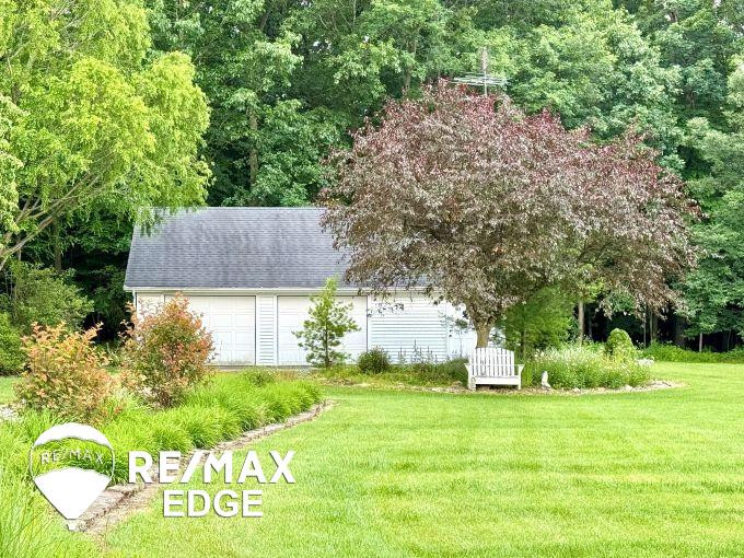 7190 E Maple Avenue, Grand Blanc, MI 48439 — Photo 6